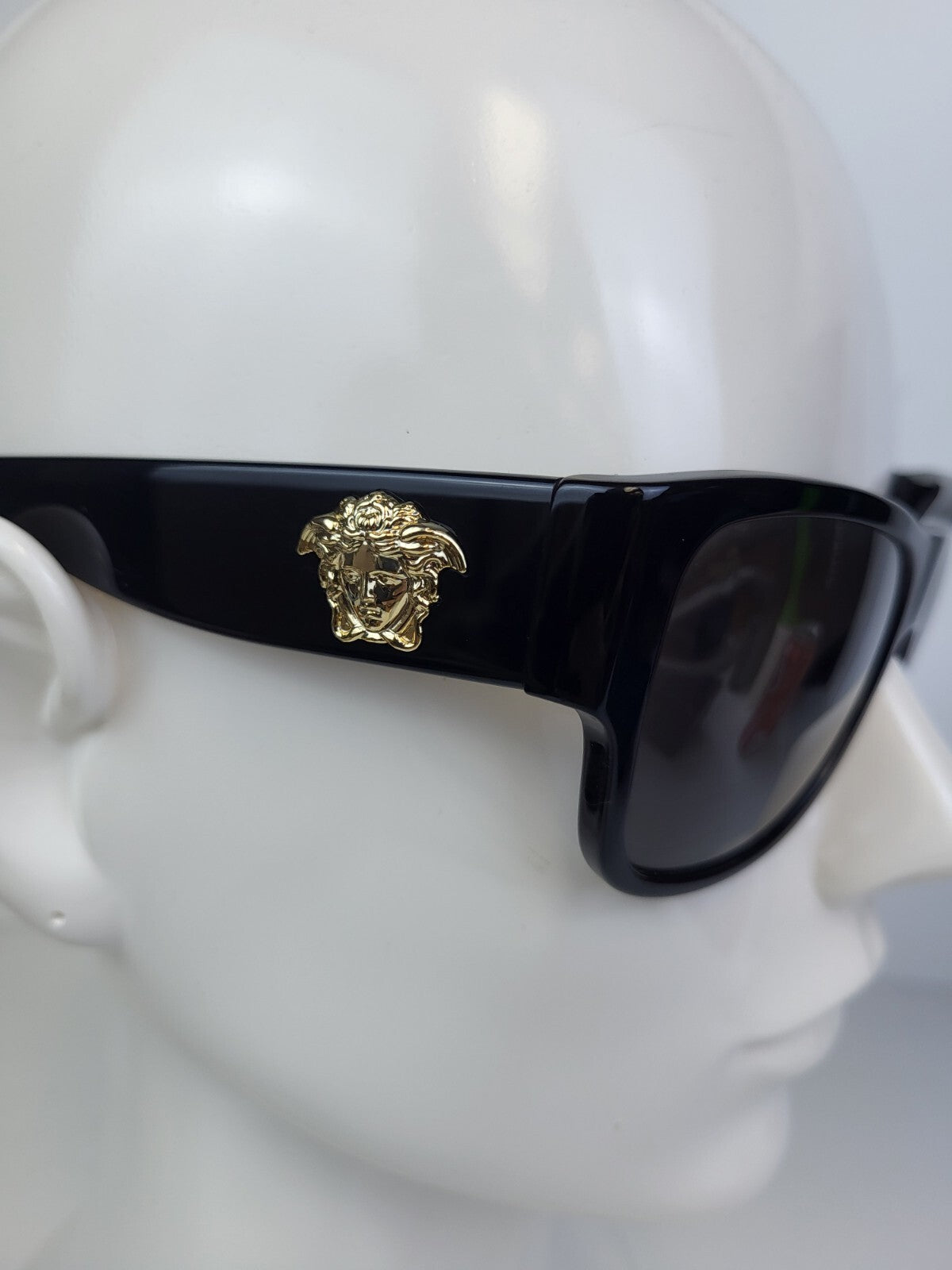 Versace Sunglasses 4275 Black 58/18 Gold Medusa