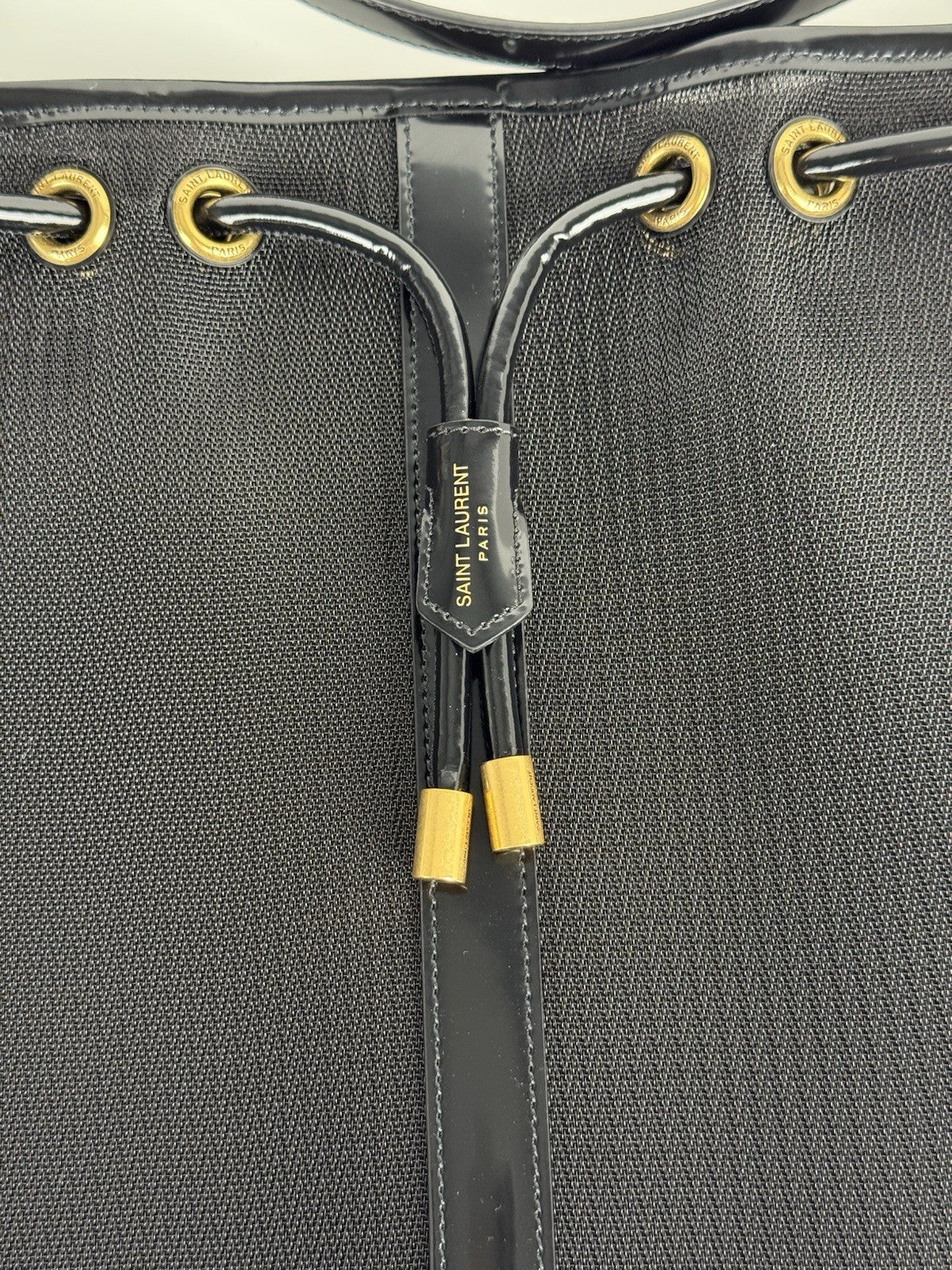 Saint Laurent Mesh Shoulder Bag Patent Black Leather