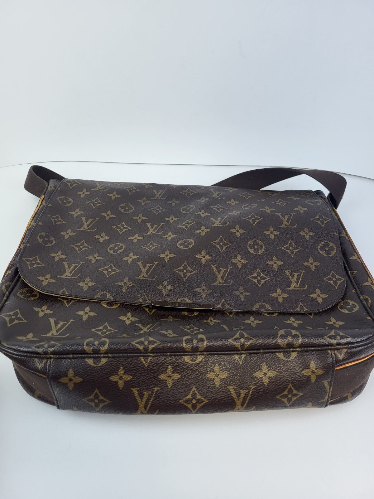 Louis Vuitton Beaubourg Messenger Bag MM Brown Canvas