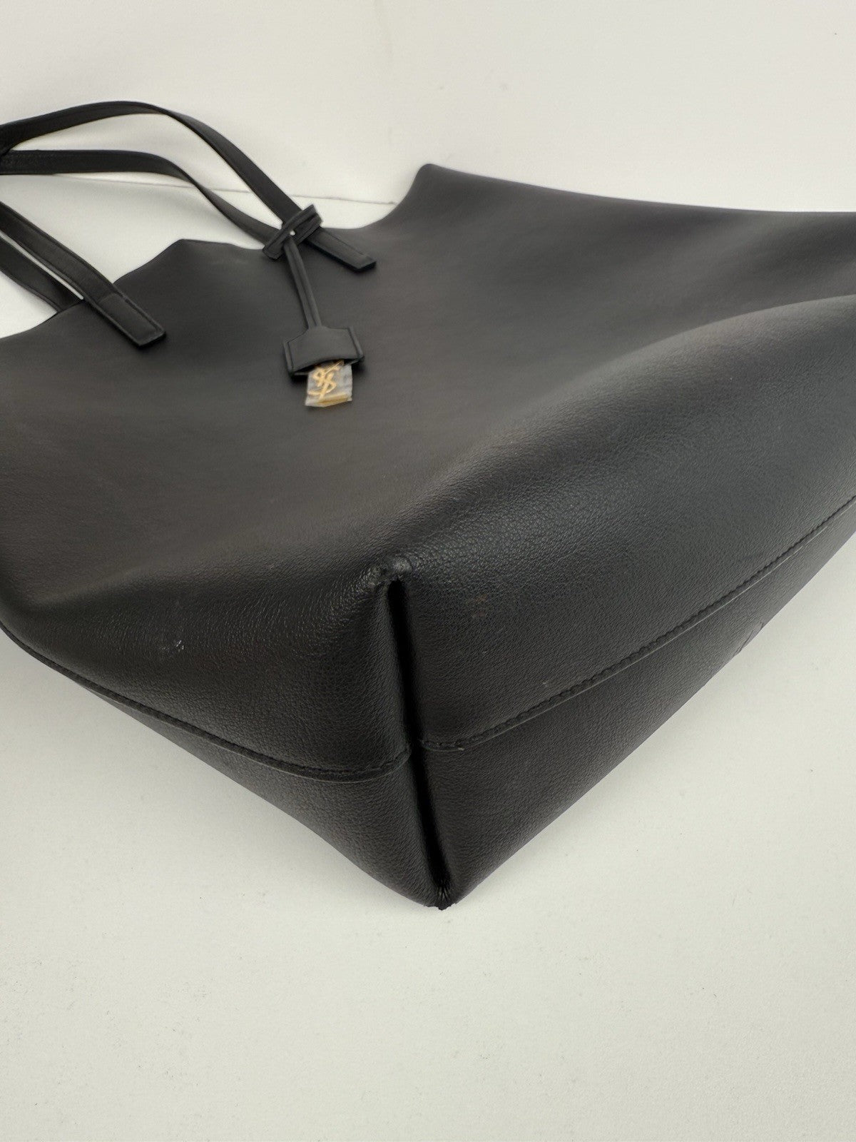 Saint Laurent Black Leather Shopping Tote