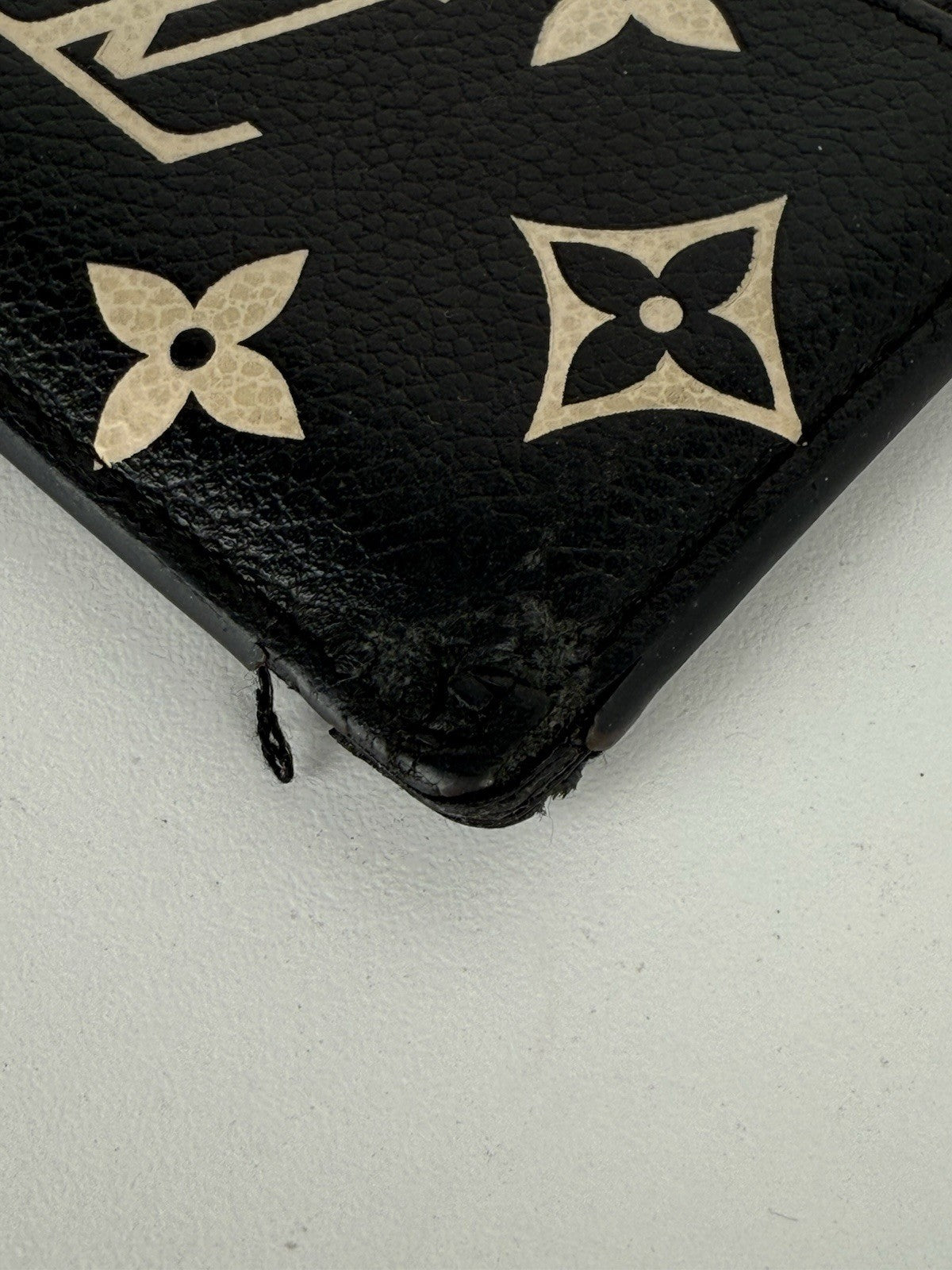 LOUIS VUITTON Porte Carte Saample Bicolor Monogram Empret Leather Card Case