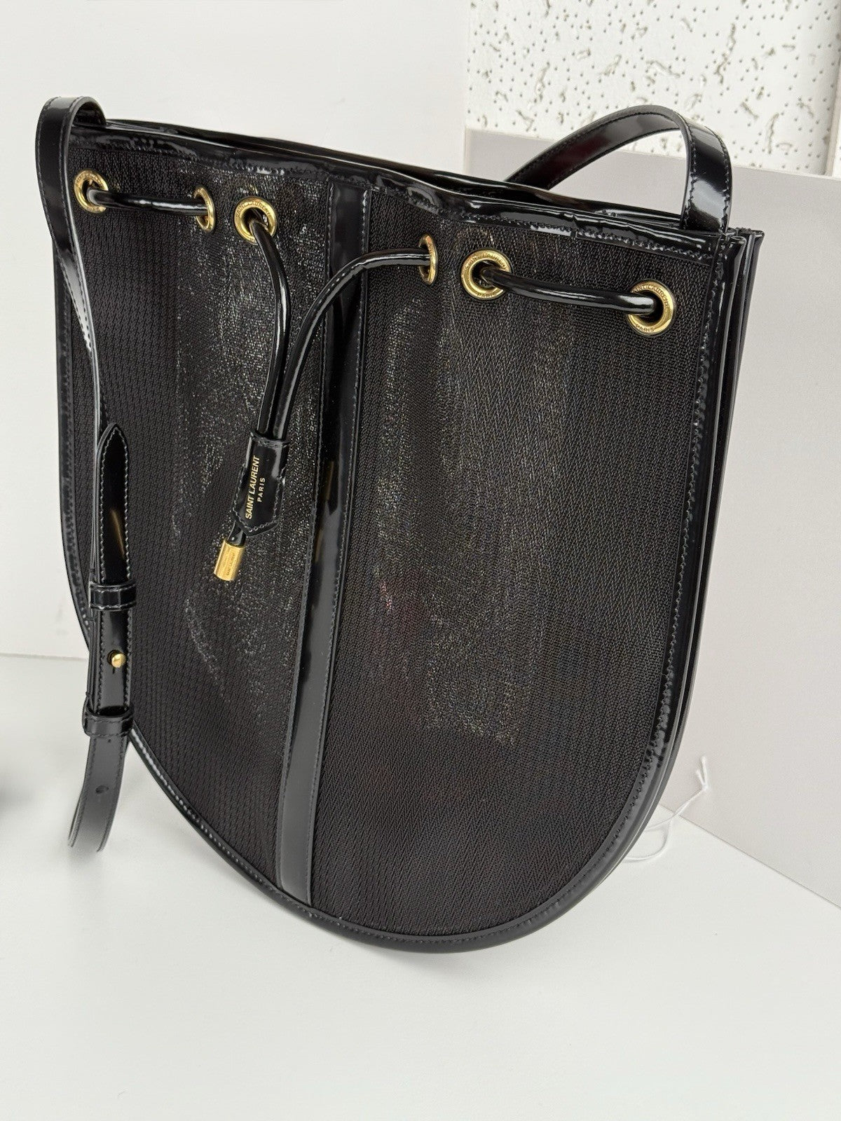 Saint Laurent Mesh Shoulder Bag Patent Black Leather