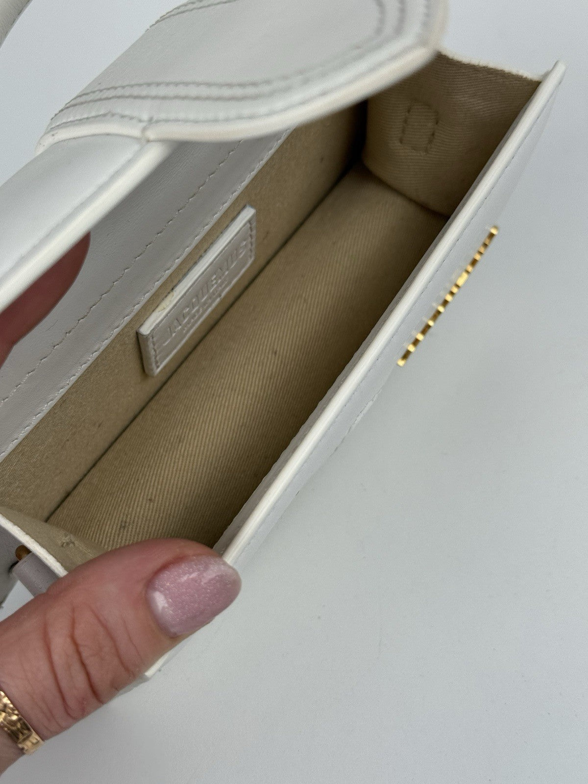 JACQUEMUS Calfskin Le Bambino White Bag