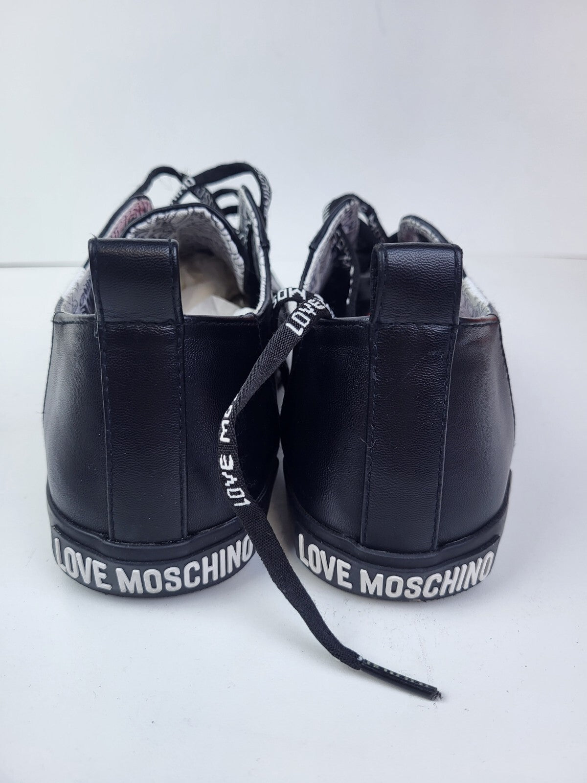 Moschino Heart Sneakers Black Leather Size 39 For Women