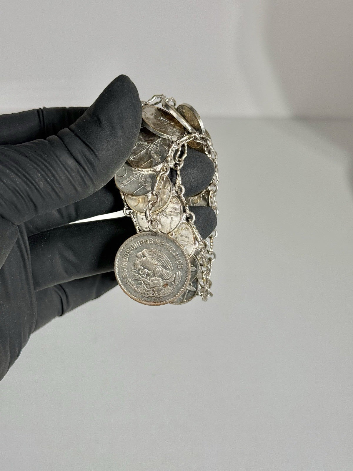 Vintage Estate Silver Tone MEXICAN COIN BRACELET 1960 CENTAVO COINS