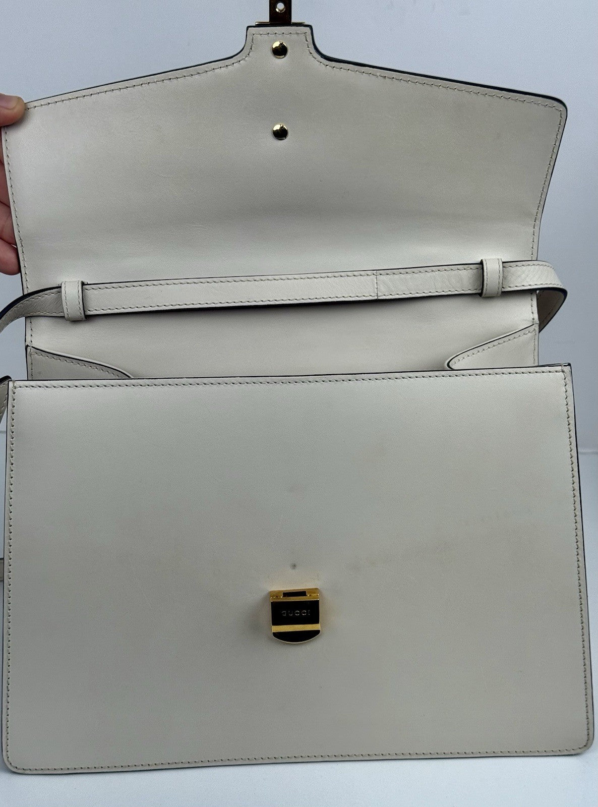 Gucci White Leather Calfskin Leather Vintage Web Sylvie Shoulder Bag