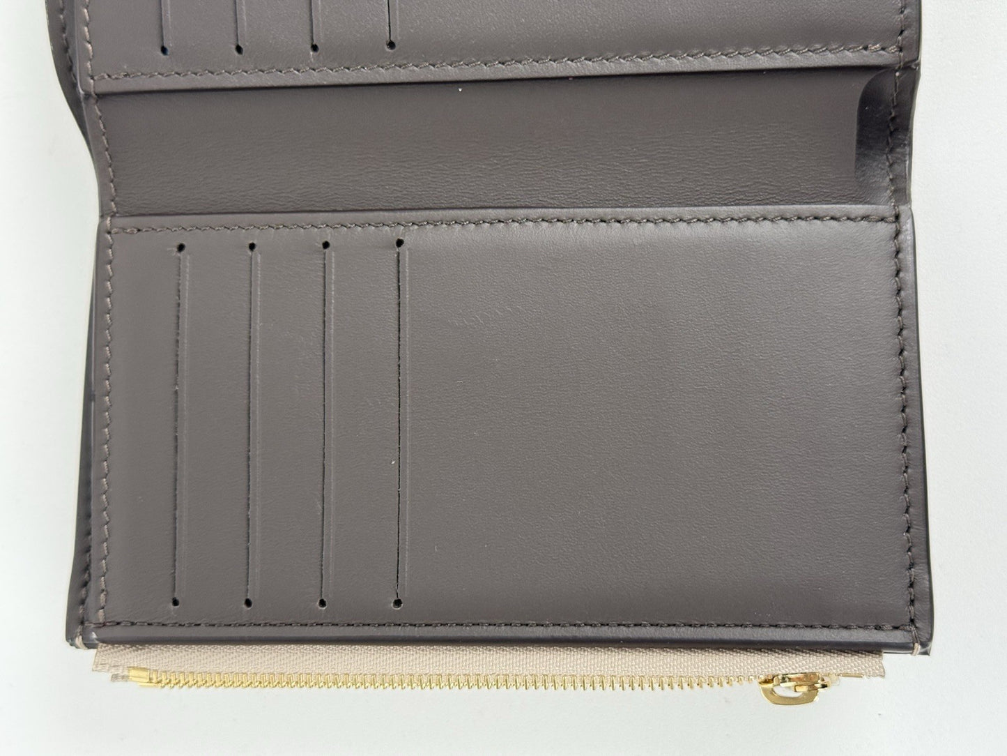 LOUIS VUITTON Portefeuille-Capsine Compact Trifold wallet