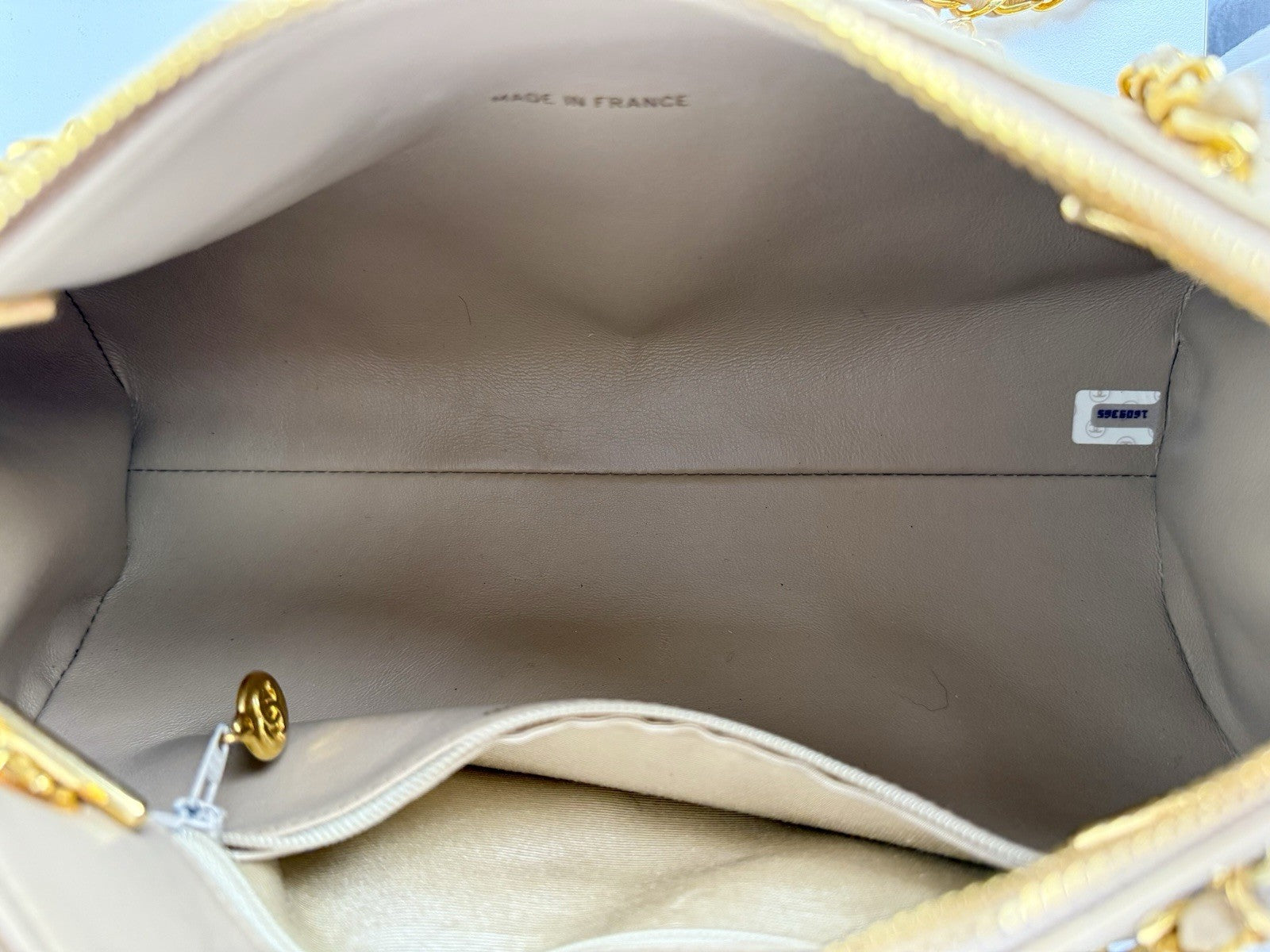 Chanel Tube Bag Quilted Round Beige Leather Shoulder Purse Gold Tone