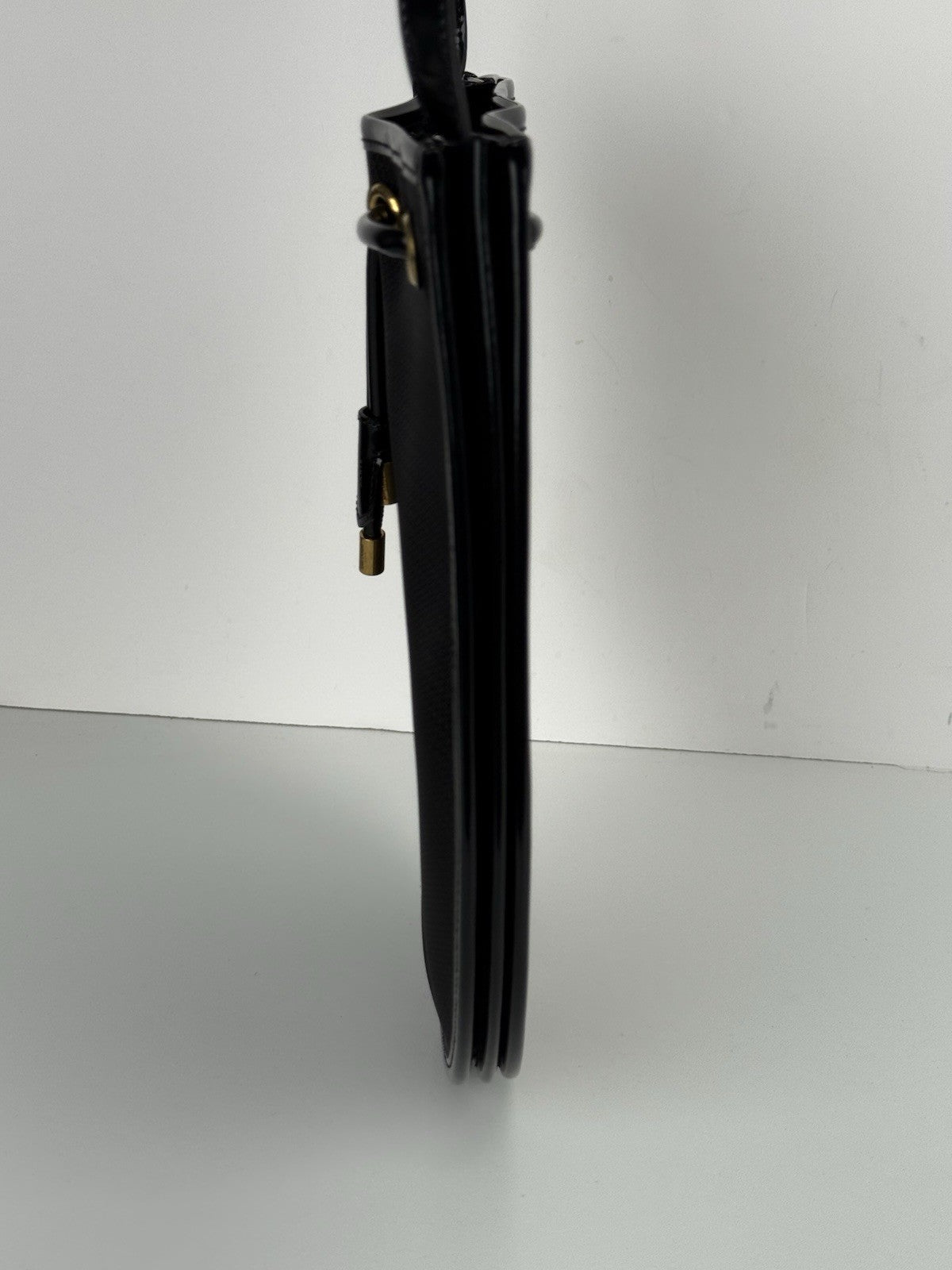 Saint Laurent Mesh Shoulder Bag Patent Black Leather