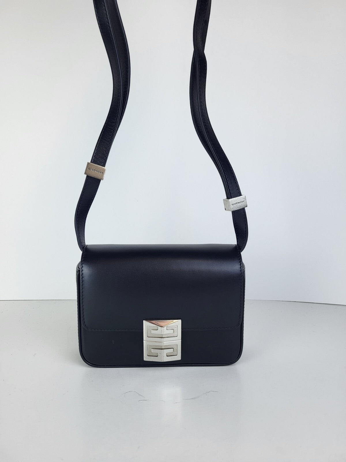 Givenchy Box Calfskin Small 4G Shoulder Bag Black
