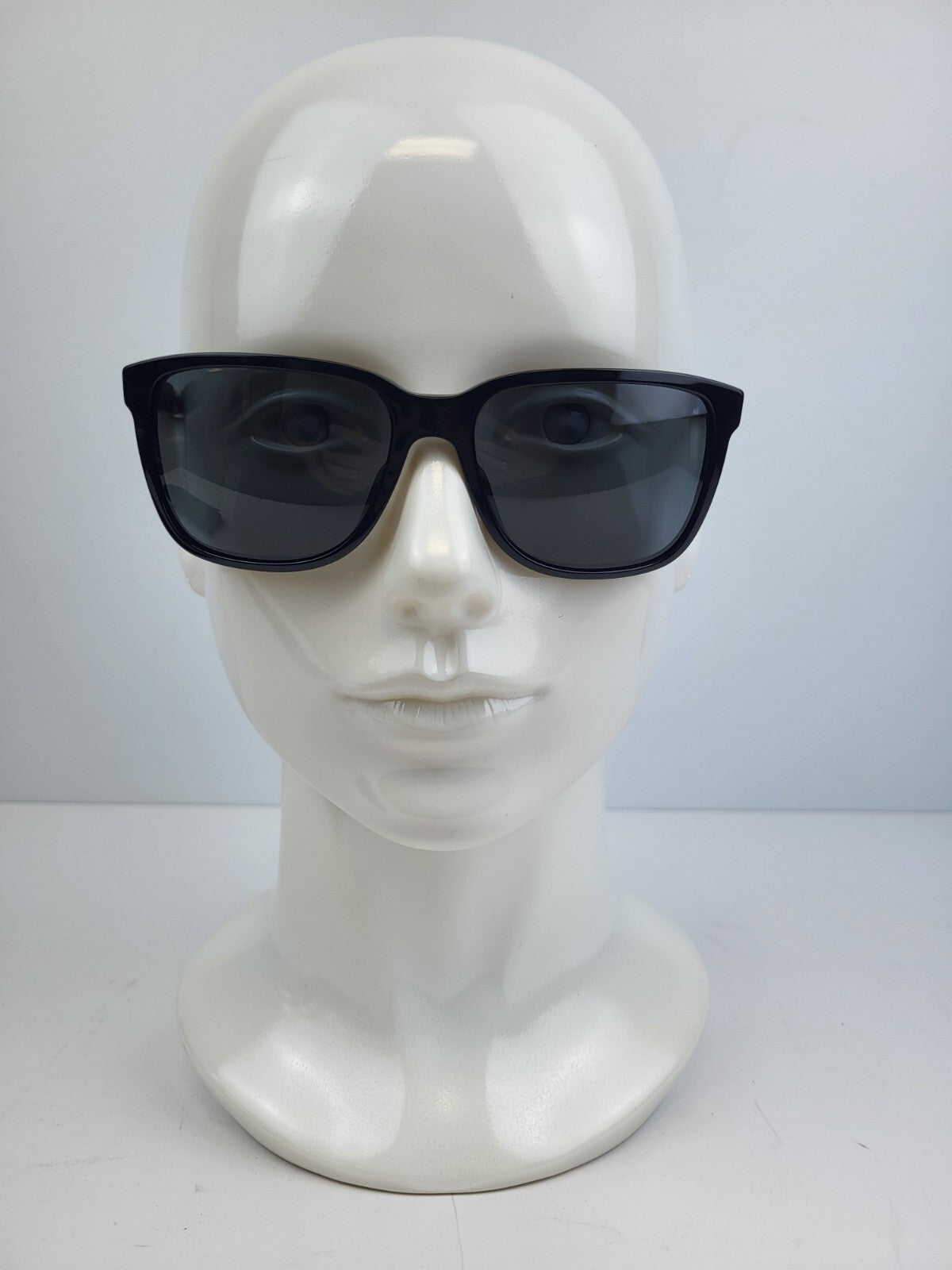 Burberry Sunglasses B4181 Black Frame 58*17 For Women