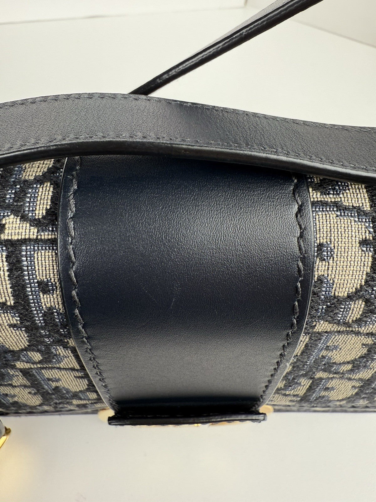 Dior  OBLIQUE 30 Montaigne Blue and Beige Canvas Shoulder bag