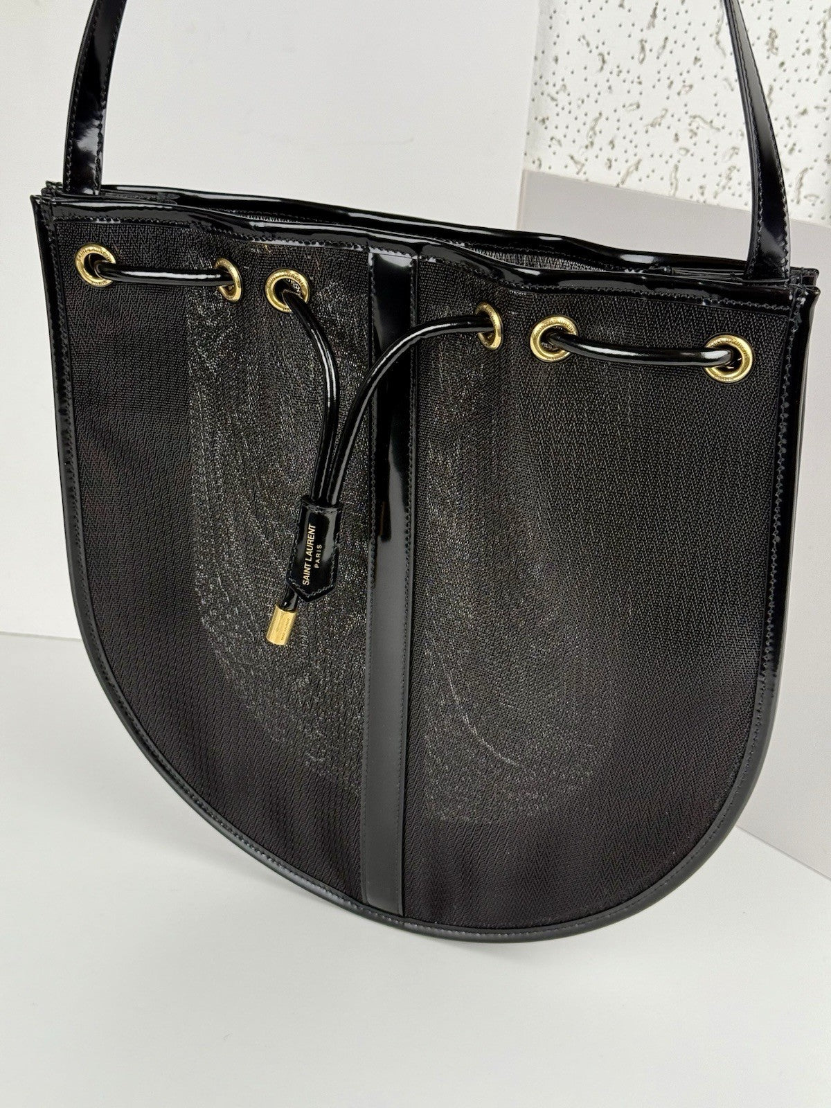 Saint Laurent Mesh Shoulder Bag Patent Black Leather