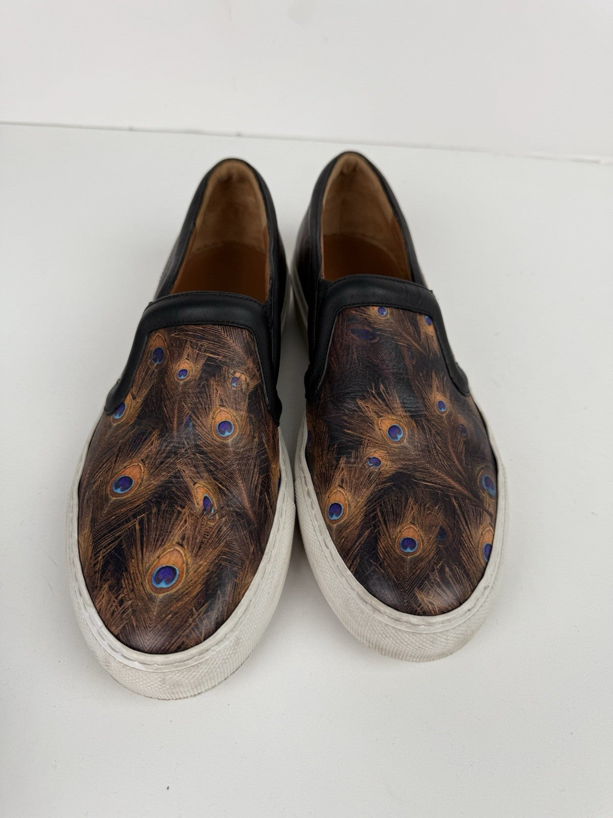 Givenchy Leather Print Sneakers Size 38.5