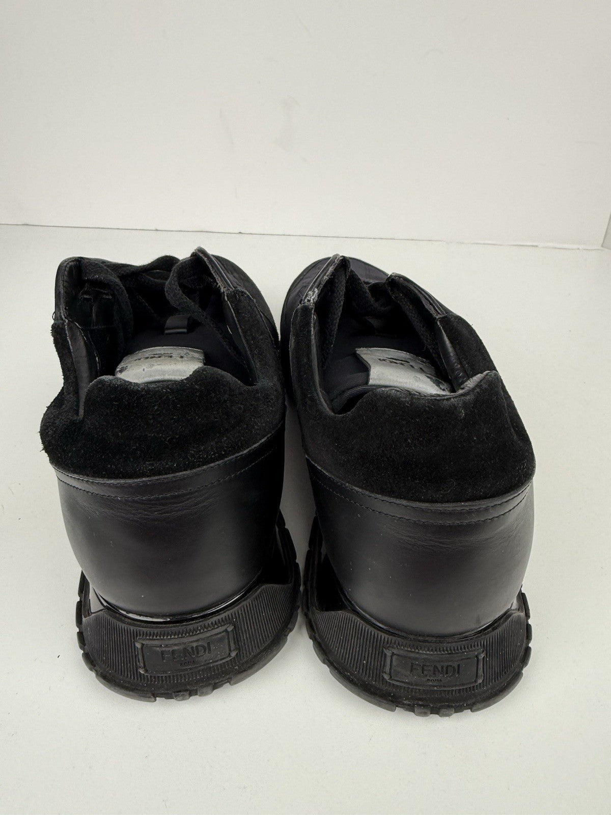 Fendi Leather Graphic Print Sneakers Black Size 9