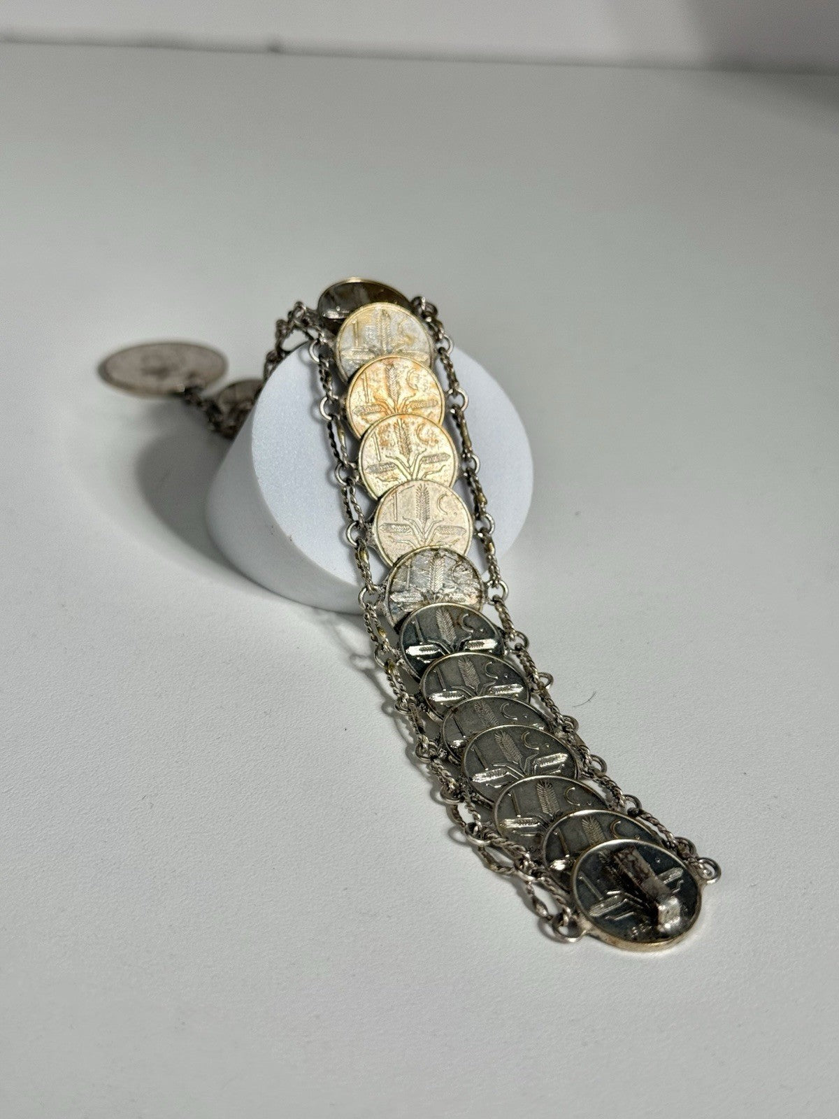 Vintage Estate Silver Tone MEXICAN COIN BRACELET 1960 CENTAVO COINS