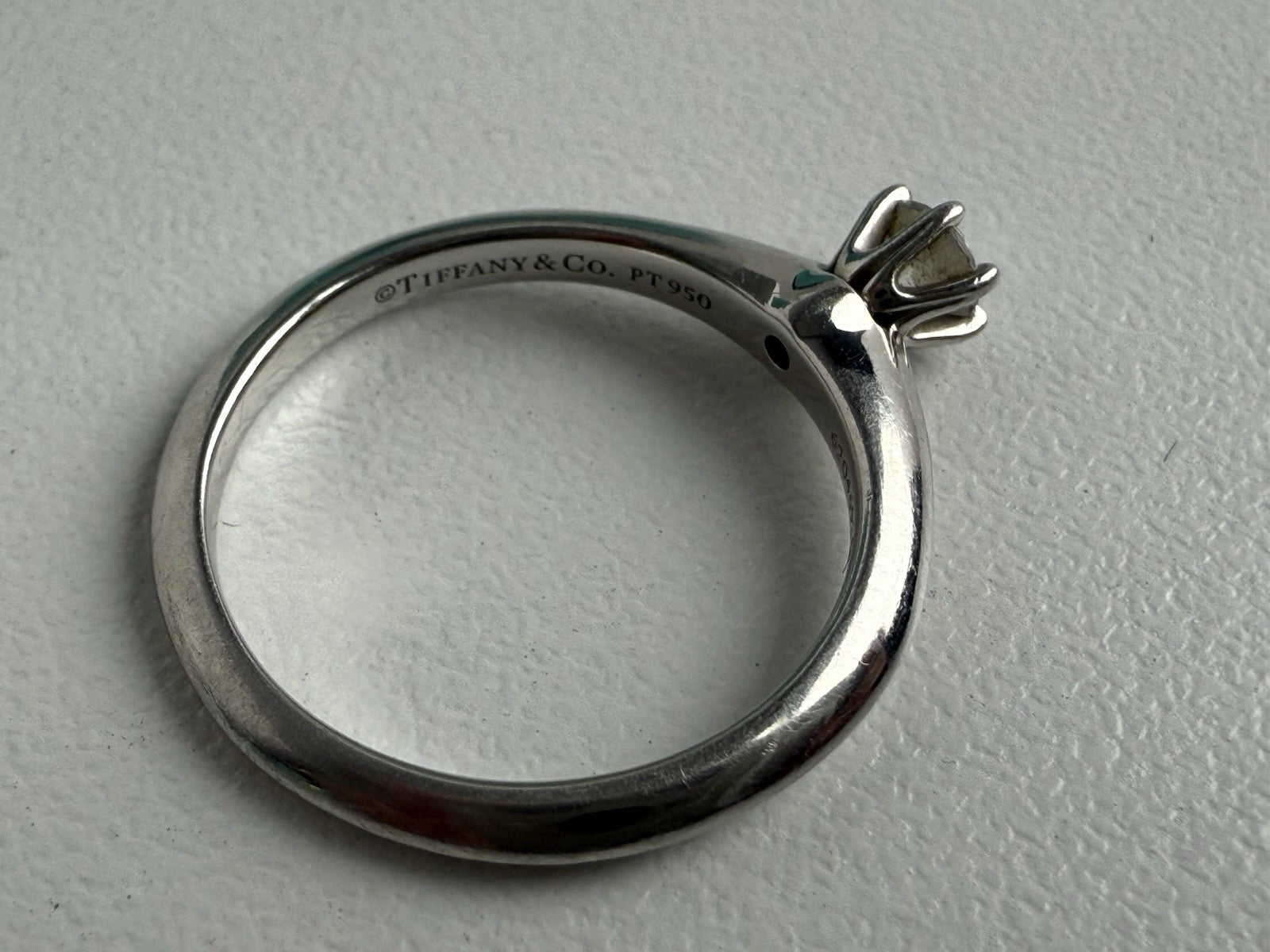 Tiffany & Co Platinum Diamond Engagement Ring 0.15 Carat Brilliant Cut Size 4.75