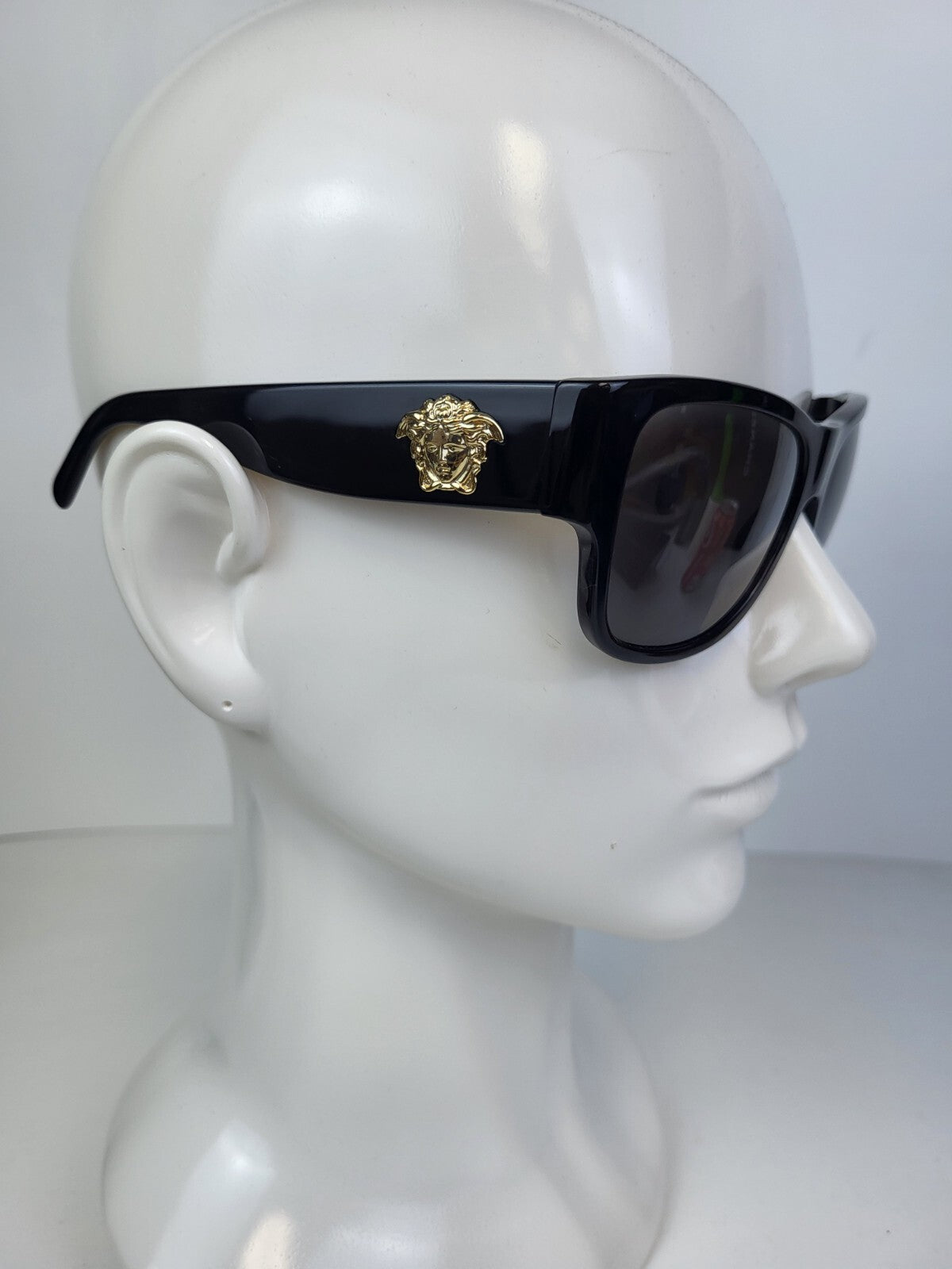 Versace Sunglasses 4275 Black 58/18 Gold Medusa