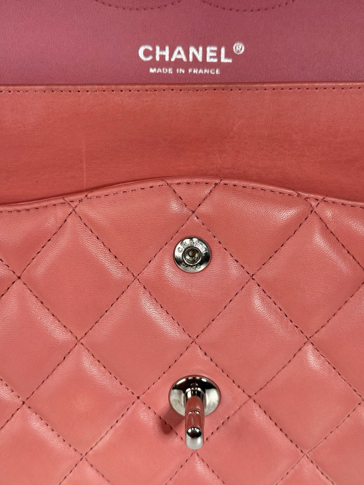 Chanel Jumbo Double Flap Calfskin Shoulder Bag Peach