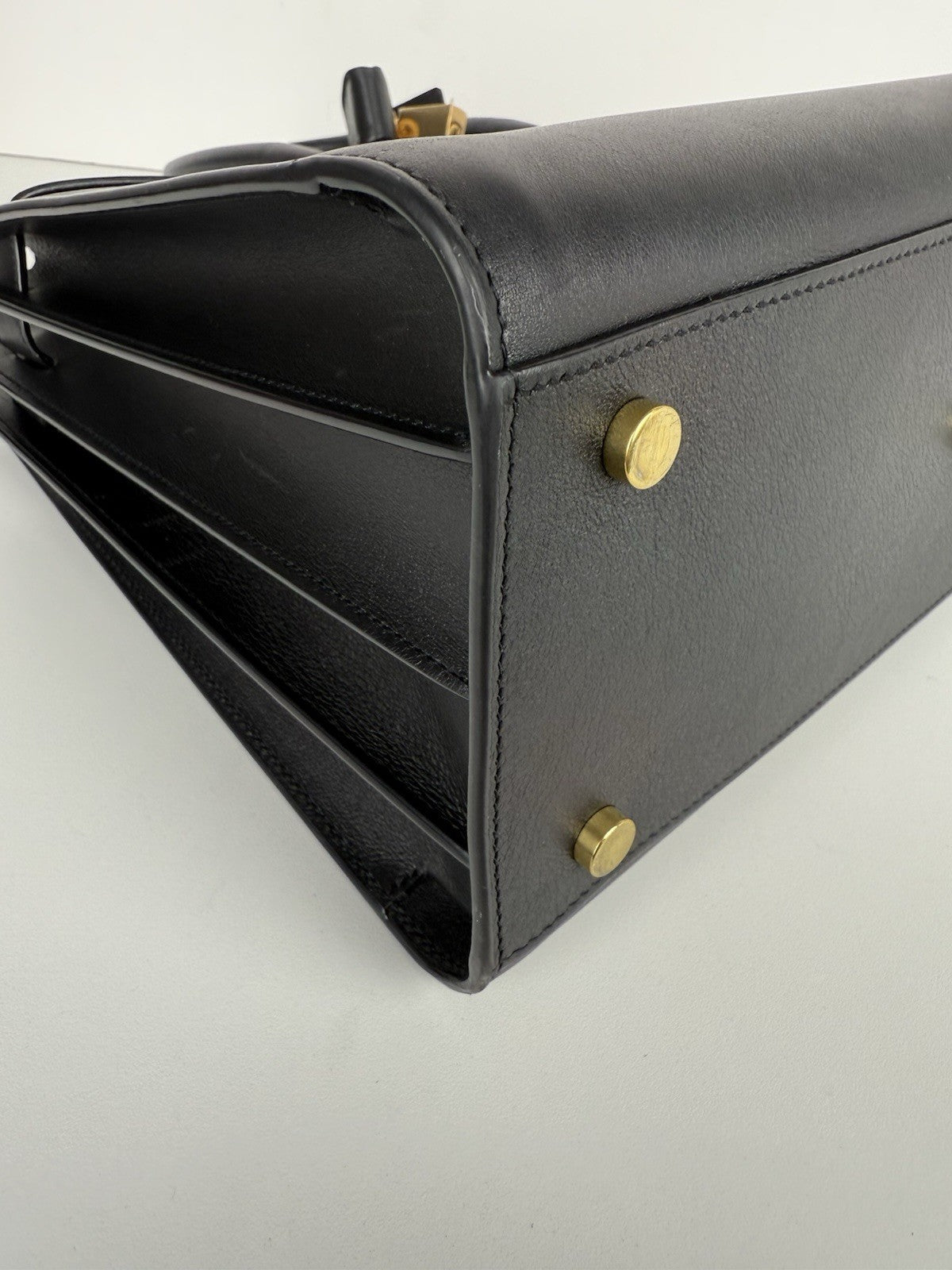 Saint Laurent Sac de Jour Large Leather Women's Bag in Black