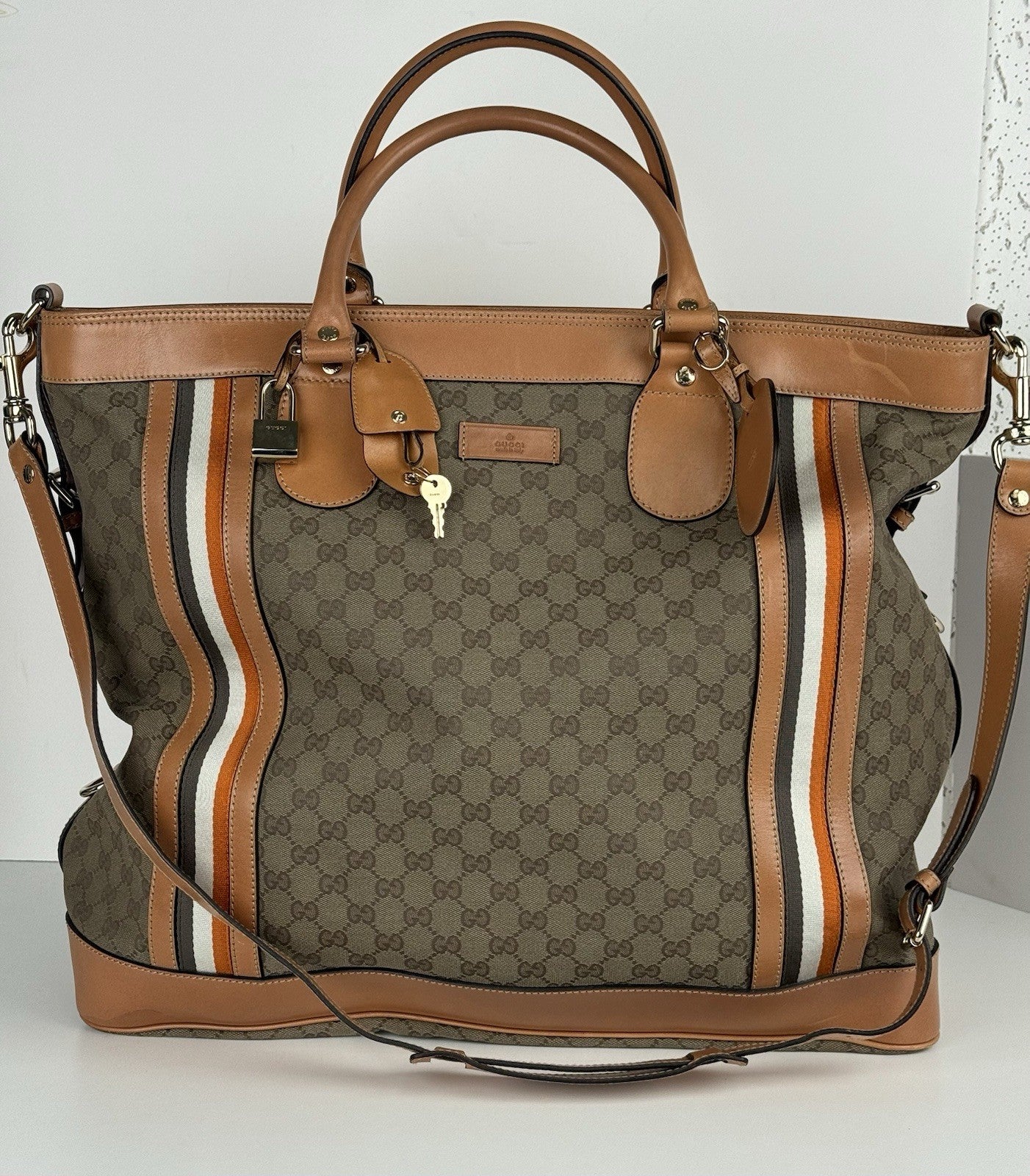 Gucci Canvas Messenger Luggage Bag Large