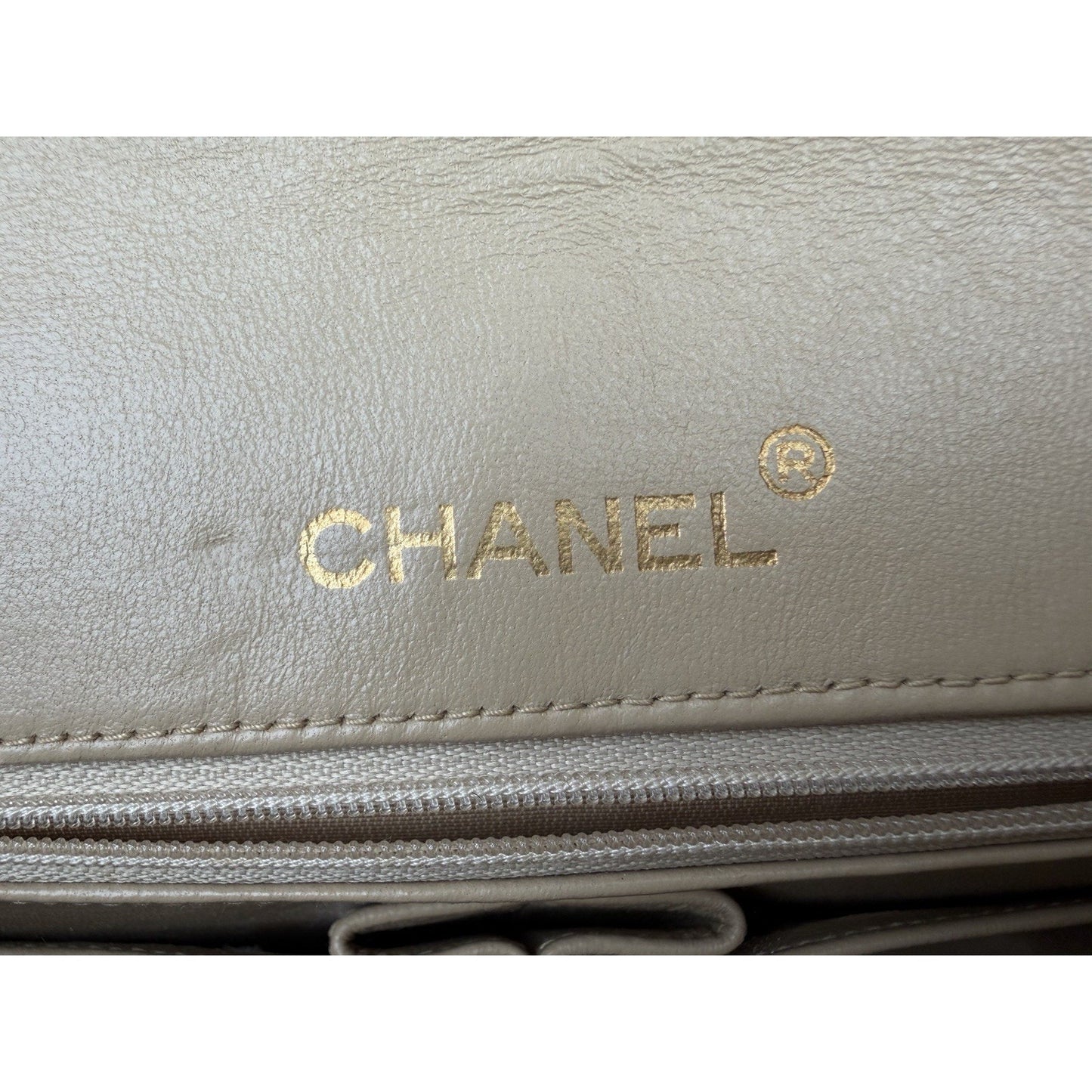 Chanel Vintage Medium Classic Flap Bag in Beige Lambskin Leather 1989-1991 F3
