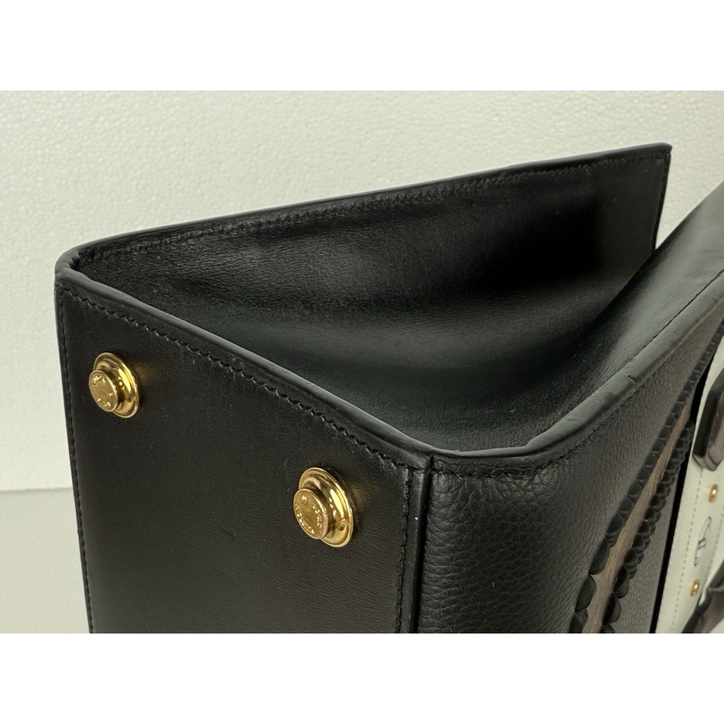 Louis Vuitton City Steamer Mm Monogram Black & White Shoulder Bag