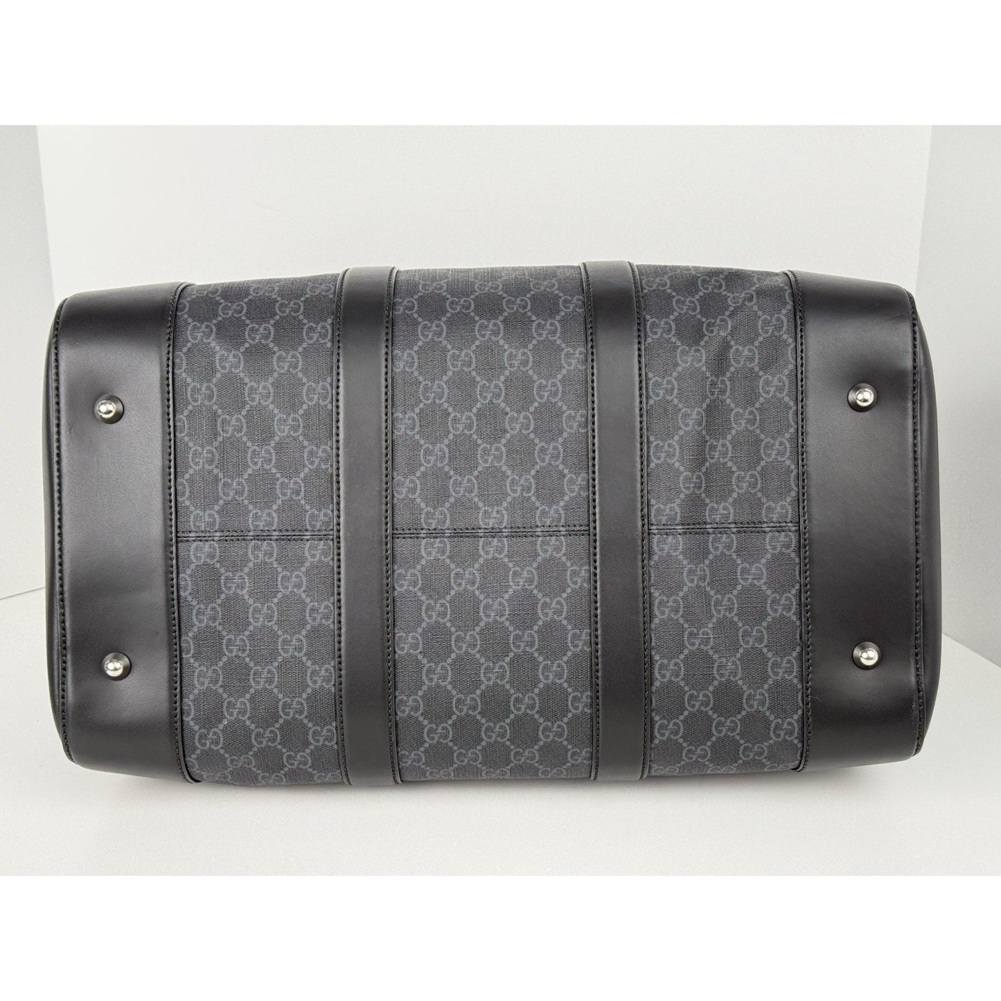 Gucci Large Savoy Duffle Bag GG Supreme Monogram Grey/Black Calfskin Trim