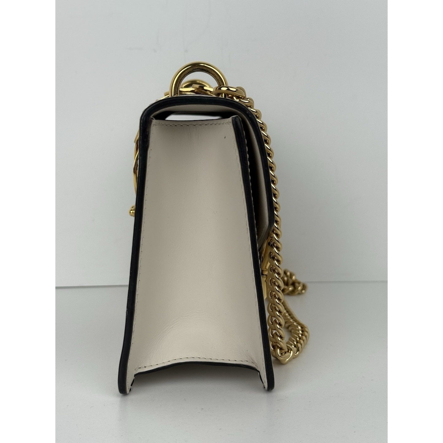 Gucci Sylvie White Leather Shoulder Bag with Gold Chain Detail