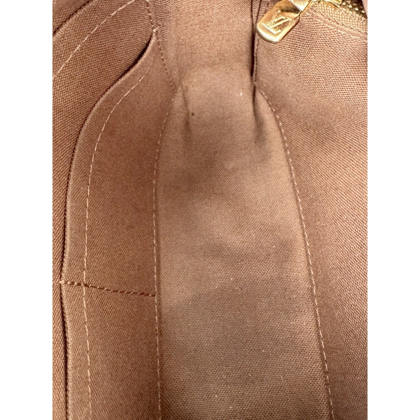 Louis Vuitton Pochette Accessoires Monogram Canvas Bag B-9