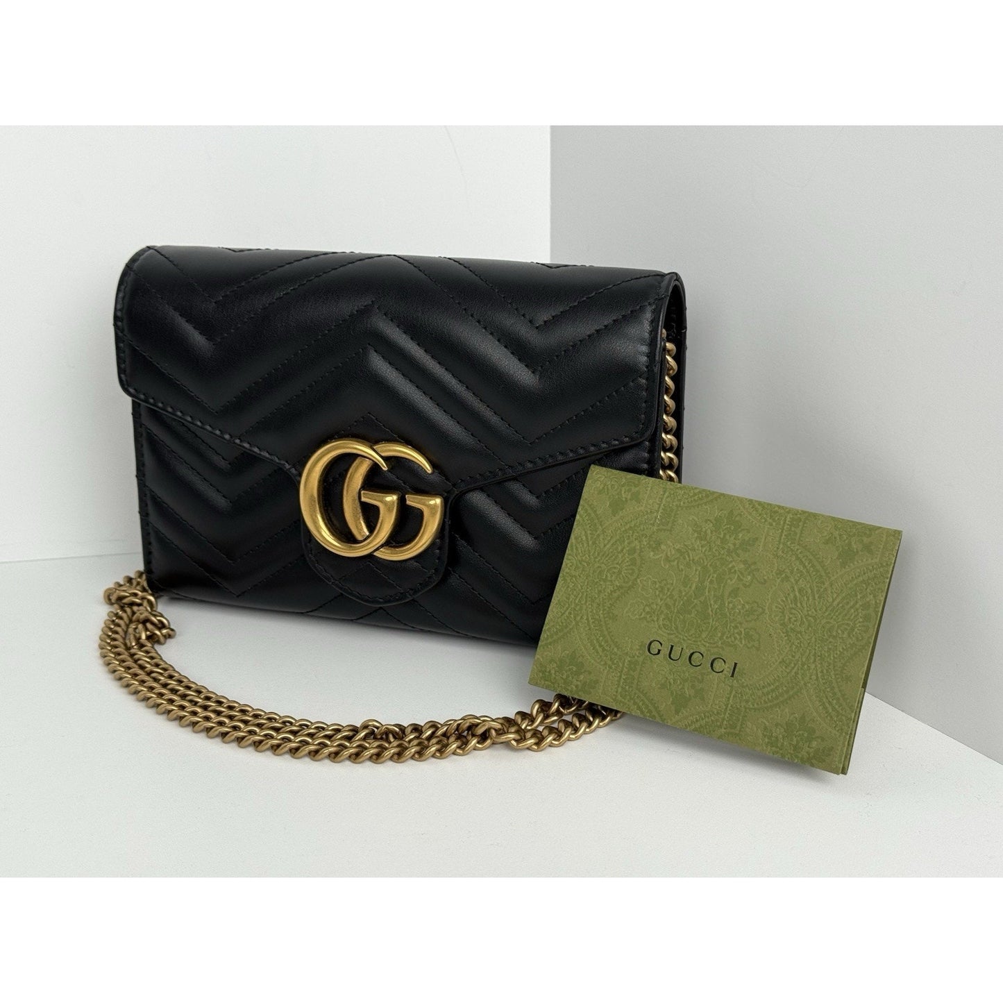 Gucci GG Marmont Black Matelassé Leather Shoulder Bag with Gold Chain