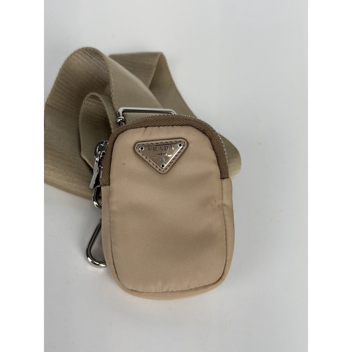 Prada Tessuto Nylon Re-edition 2005 Beige Crossbody Bag S04