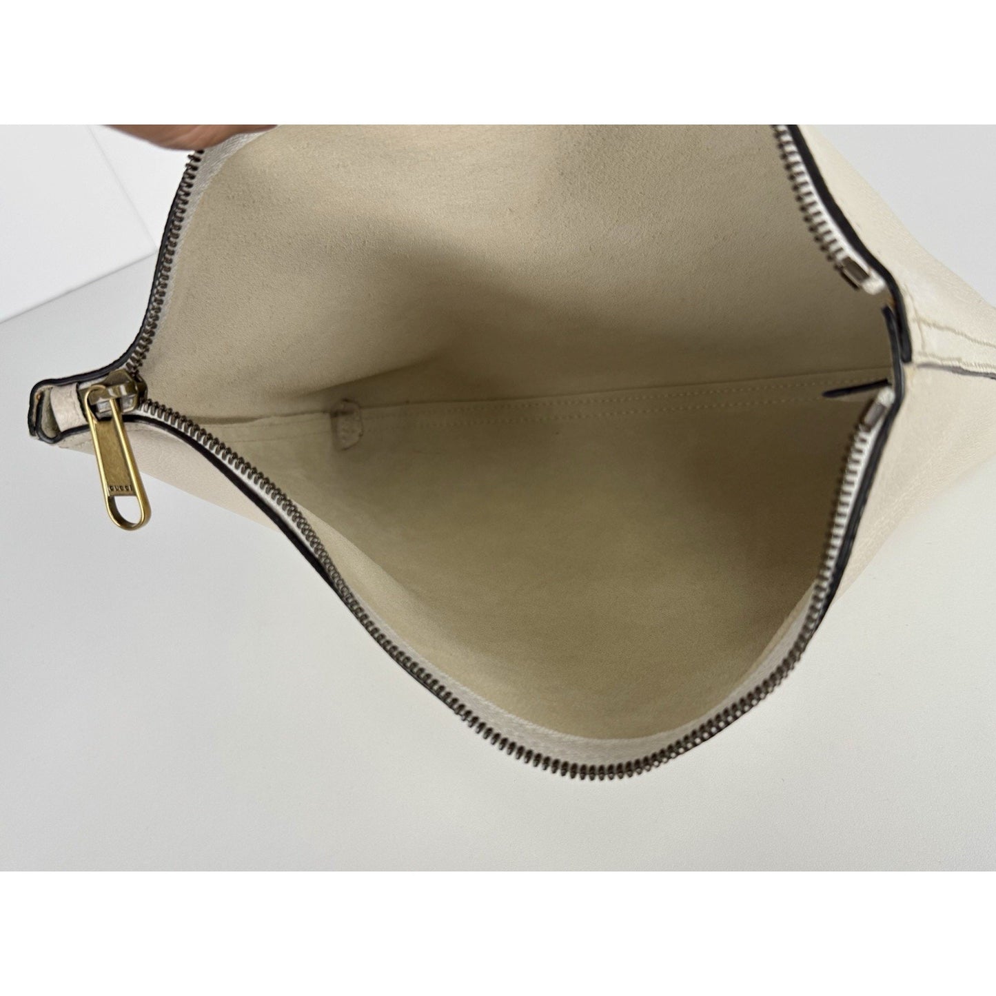 Gucci White Leather Logo Print Zip Pouch with Gold Hardware D-1