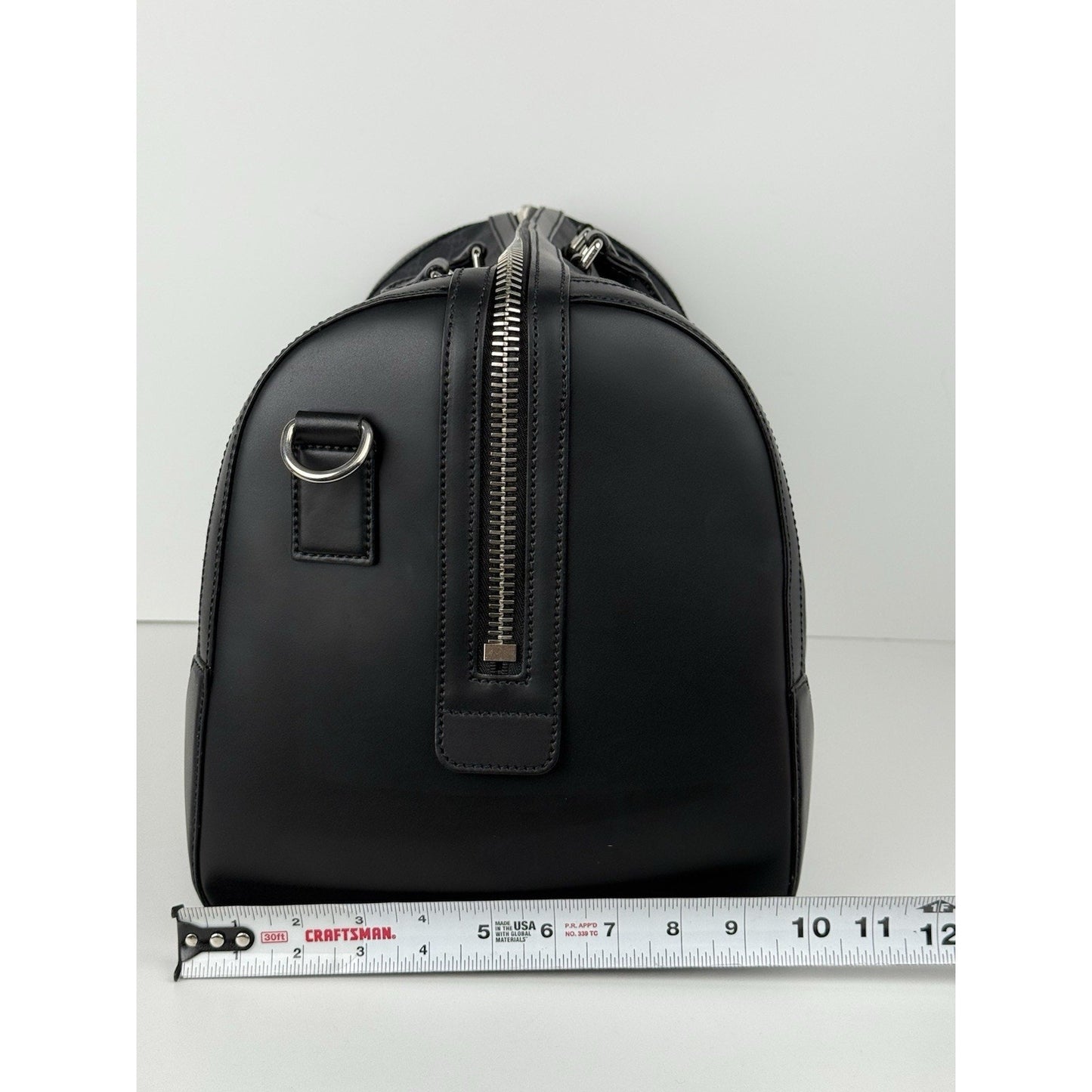 Gucci Large Savoy Duffle Bag GG Supreme Monogram Grey/Black Calfskin Trim