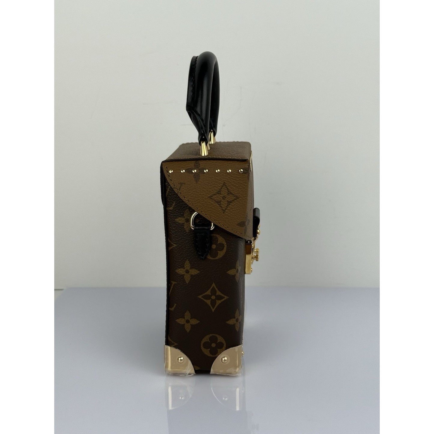 Louis Vuitton Reverse Monogram Camera Box Women's Top Handle Bag