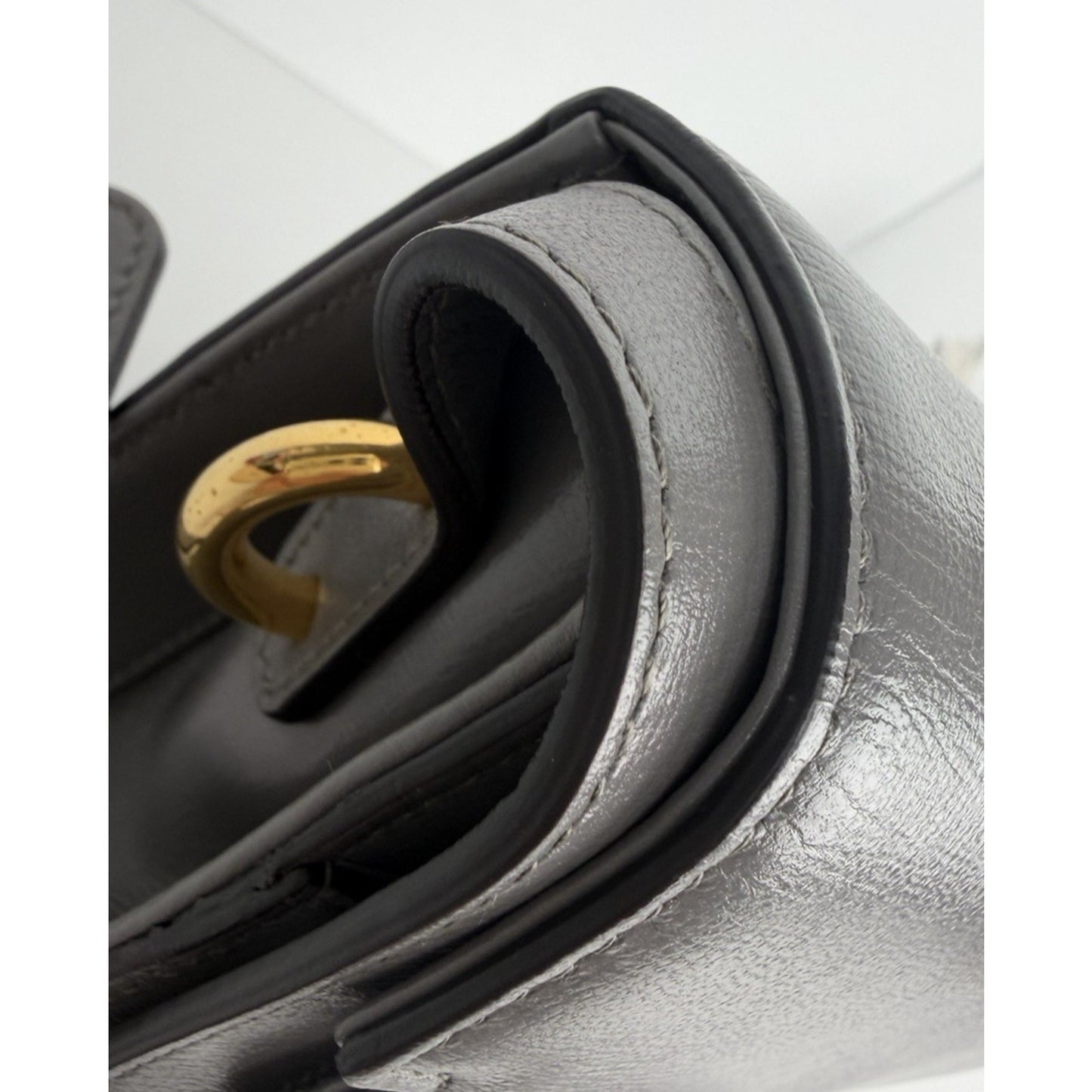 Gucci GG Ring Shoulder Bag Small Light Grey Smooth Leather Interlocking S18