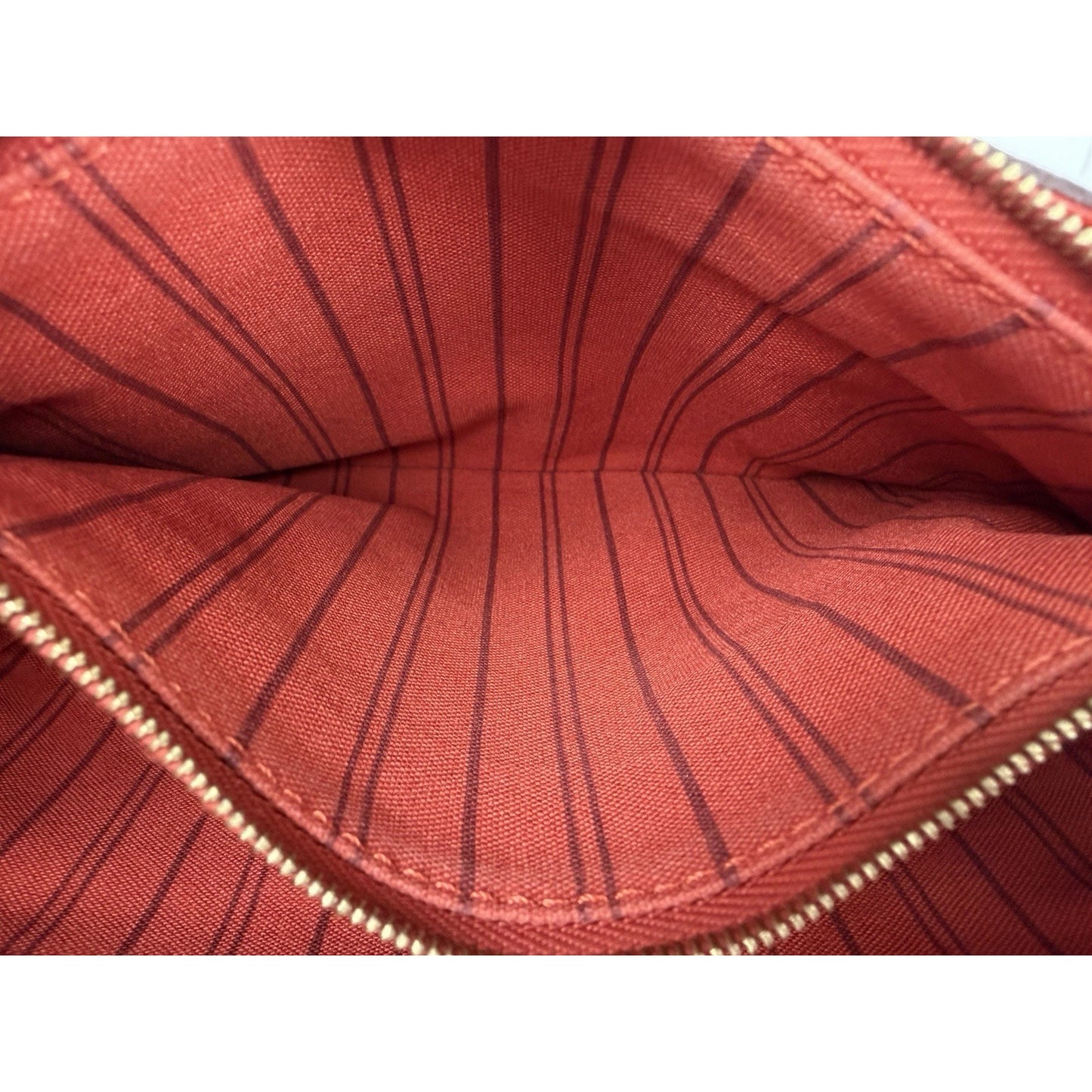 Louis Vuitton Fascinante Bag in Red Embossed Monogram Empreinte Leather 2013 S04