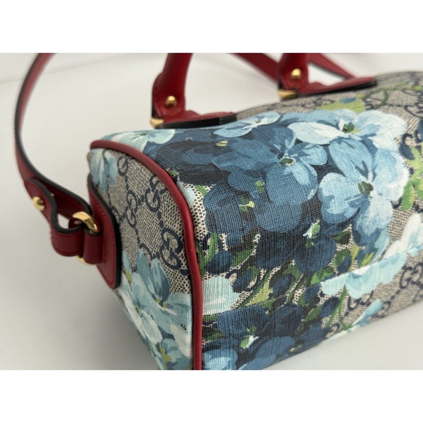 Gucci GG Supreme Blooms Boston Mini Bag with Top Handle and Crossbody Strap