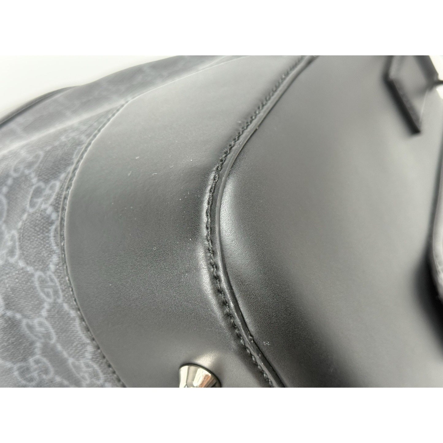 Gucci Large Savoy Duffle Bag GG Supreme Monogram Grey/Black Calfskin Trim