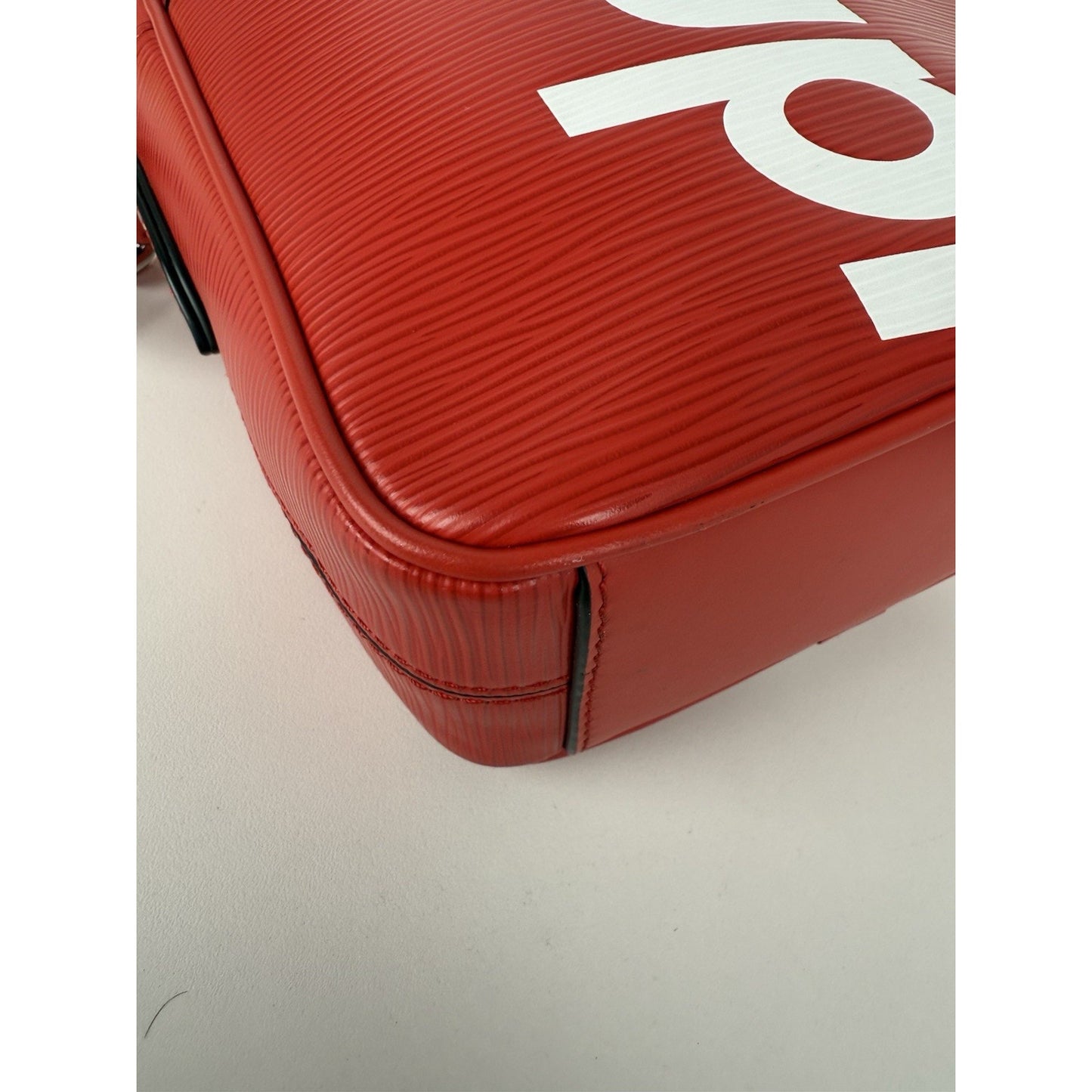 Louis Vuitton Danube PM Shoulder Bag Epi Red Leather