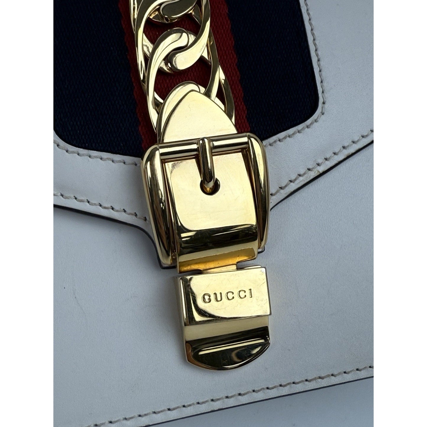 Gucci Sylvie White Leather Shoulder Bag with Gold Chain Detail