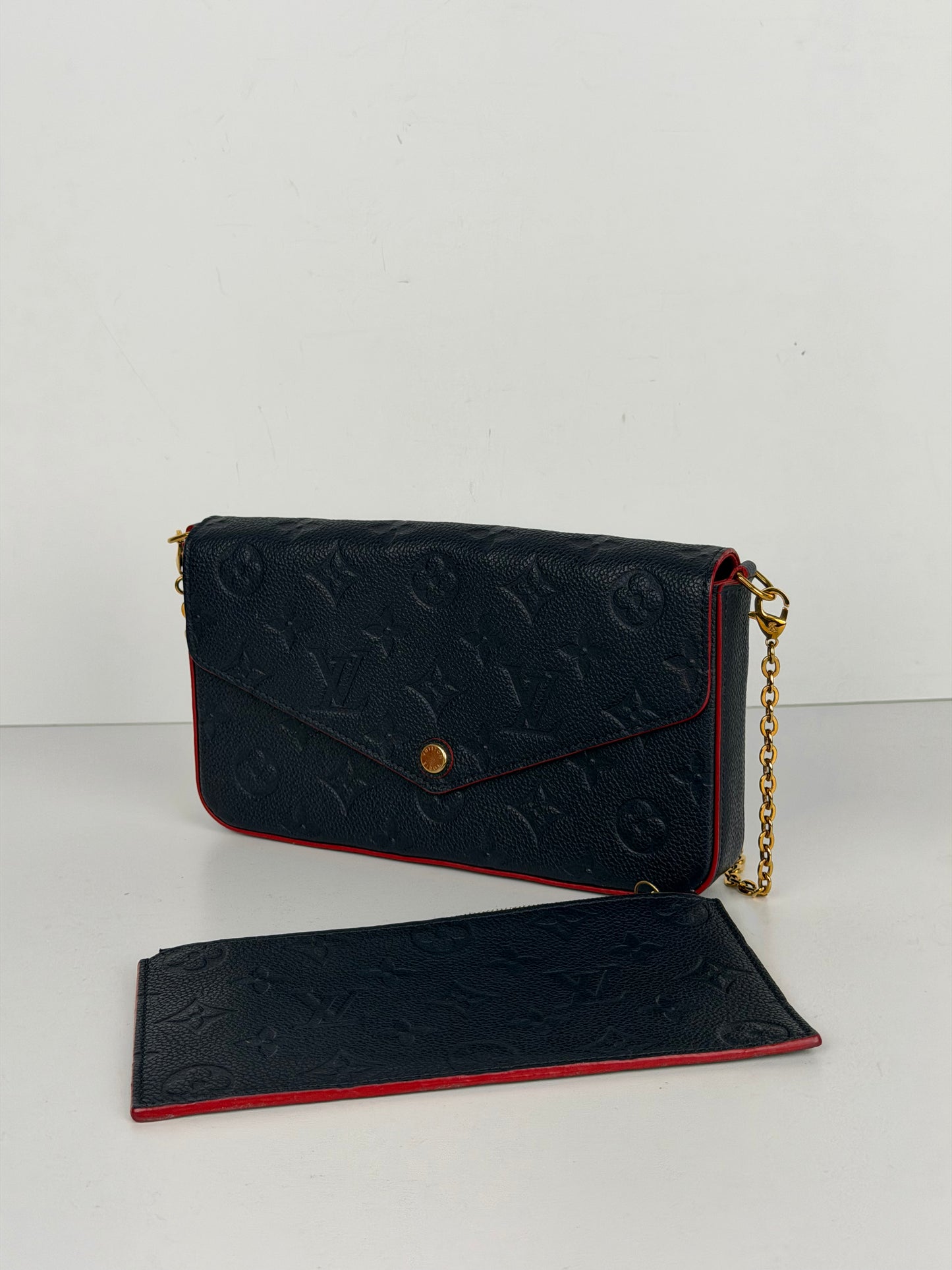 Louis Vuitton Pochette Felicie Crossbody Bag in Blue Monogram Empreinte Leather 2020 YS-08