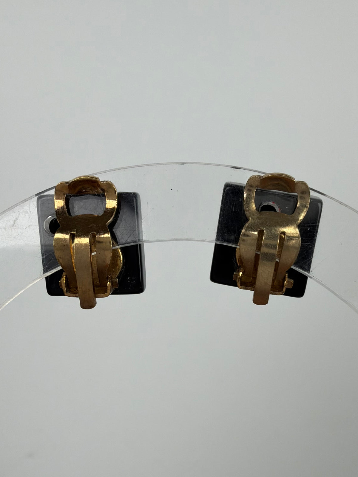Chanel Mother of Pearl Resin CC Clip-On Earrings Vintage 2003 in Black K1