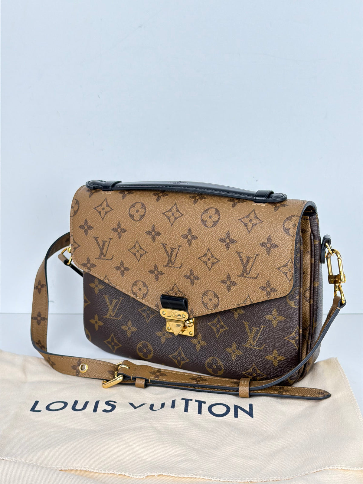 Louis Vuitton Pochette Metis MM Crossbody Bag Brown Reverse Monogram in Coated Canvas 2020 YC2