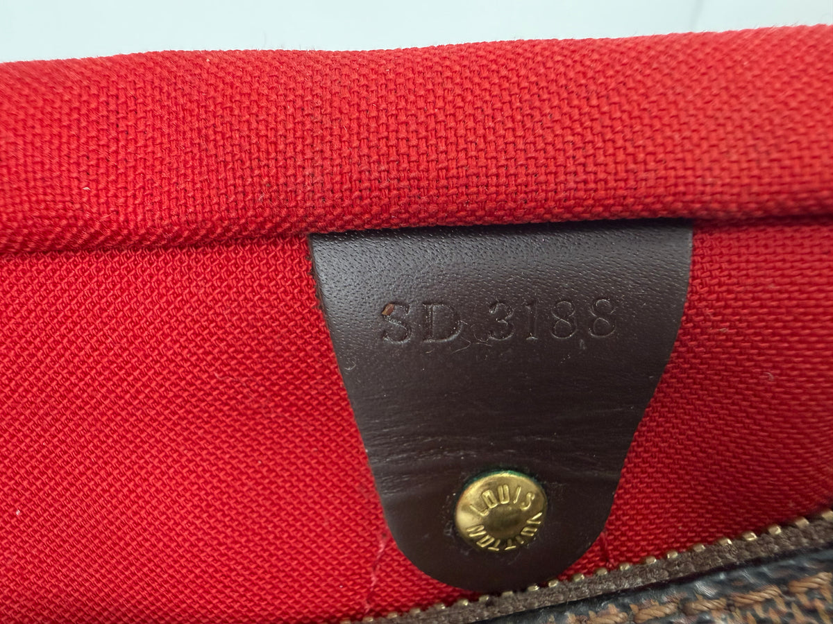 Louis Vuitton Damier Ebene Speedy Bandouliere 30 in Coated Canvas YC1
