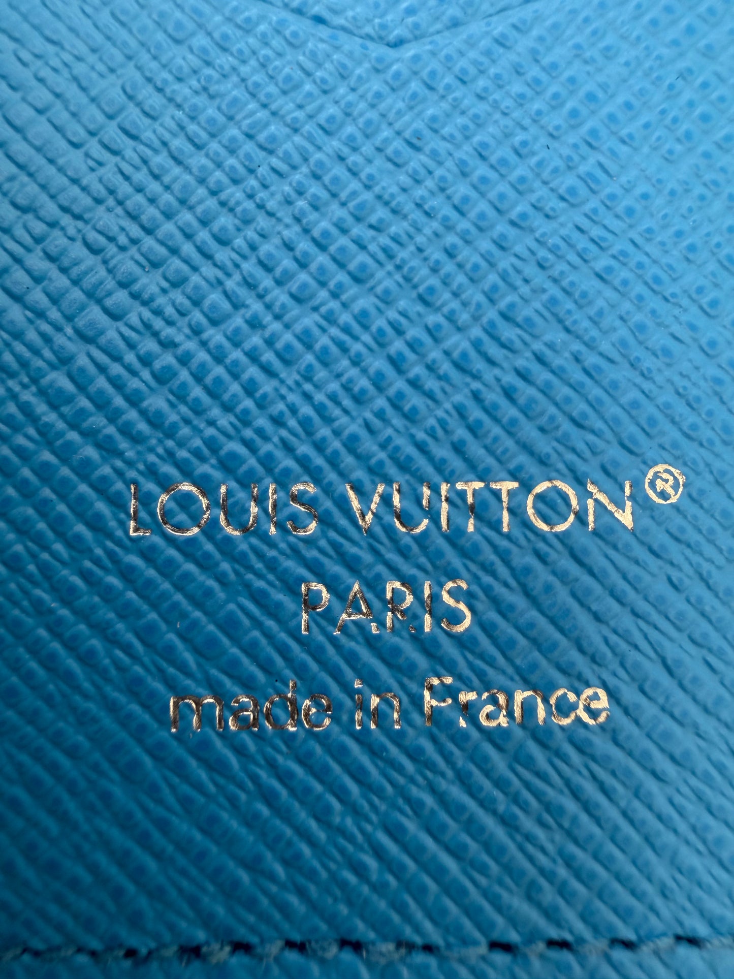 Louis Vuitton Pool Pocket Organizer in vibrant Blue Lagoon