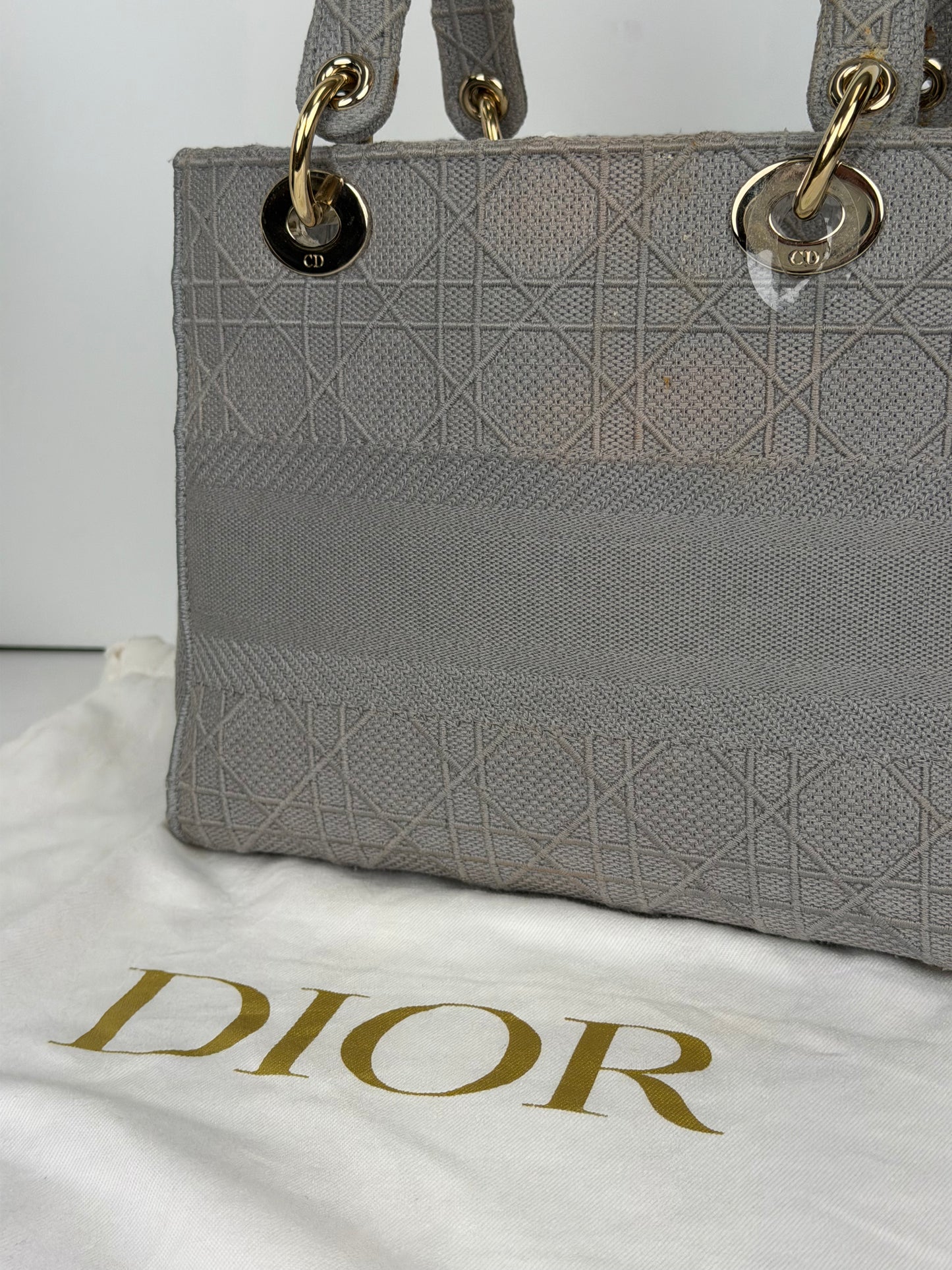 Christian Dior Medium Lady D-Lite Bag in Gray Cannage Embroidery YF5
