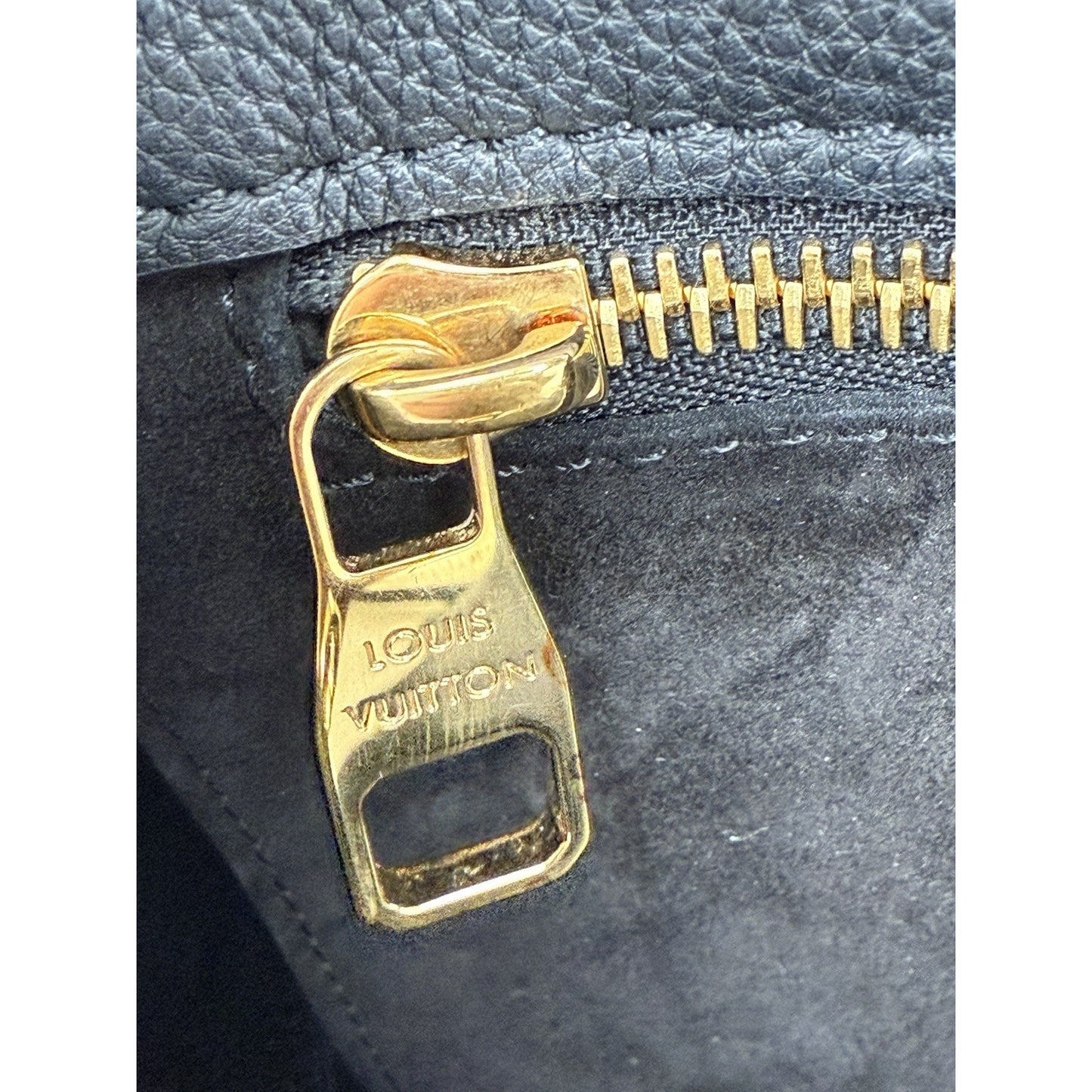 Louis Vuitton W Tote Veau Cachemire Calfskin PM