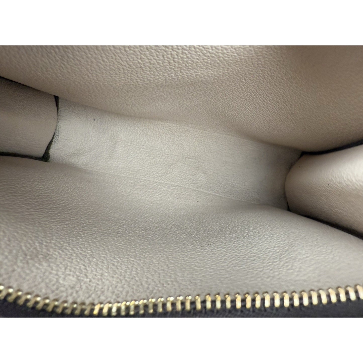 Louis Vuitton Toiletry Pouch 19 Brown Canvas Monogram Coated
