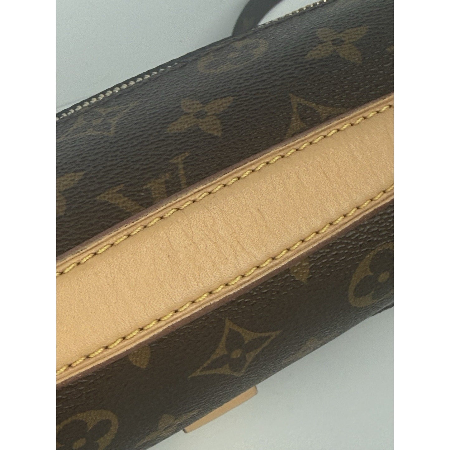 LOUIS VUITTON Pochette Metis Monogram Women's Shoulder Bag 2018 DU4148